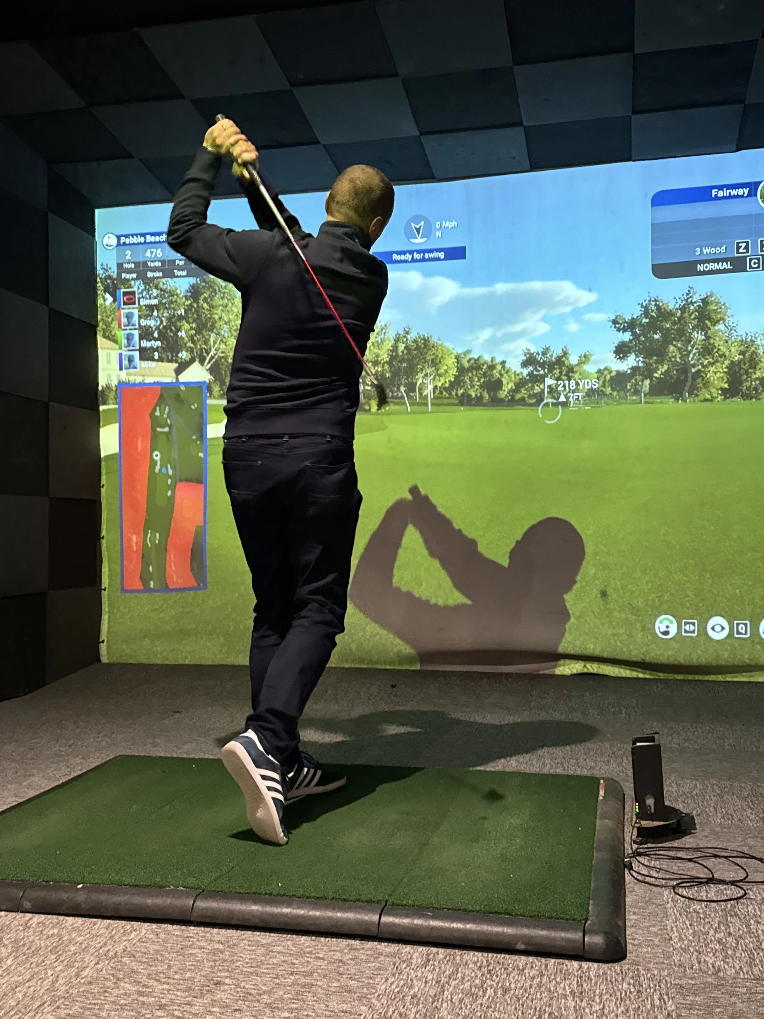 Dataflexnet Team Tests Their Skills at Golf Spot’s Virtual Golf ...