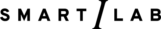 SMART LAB Logo mit schwarzem Text auf weißem Hintergrund.