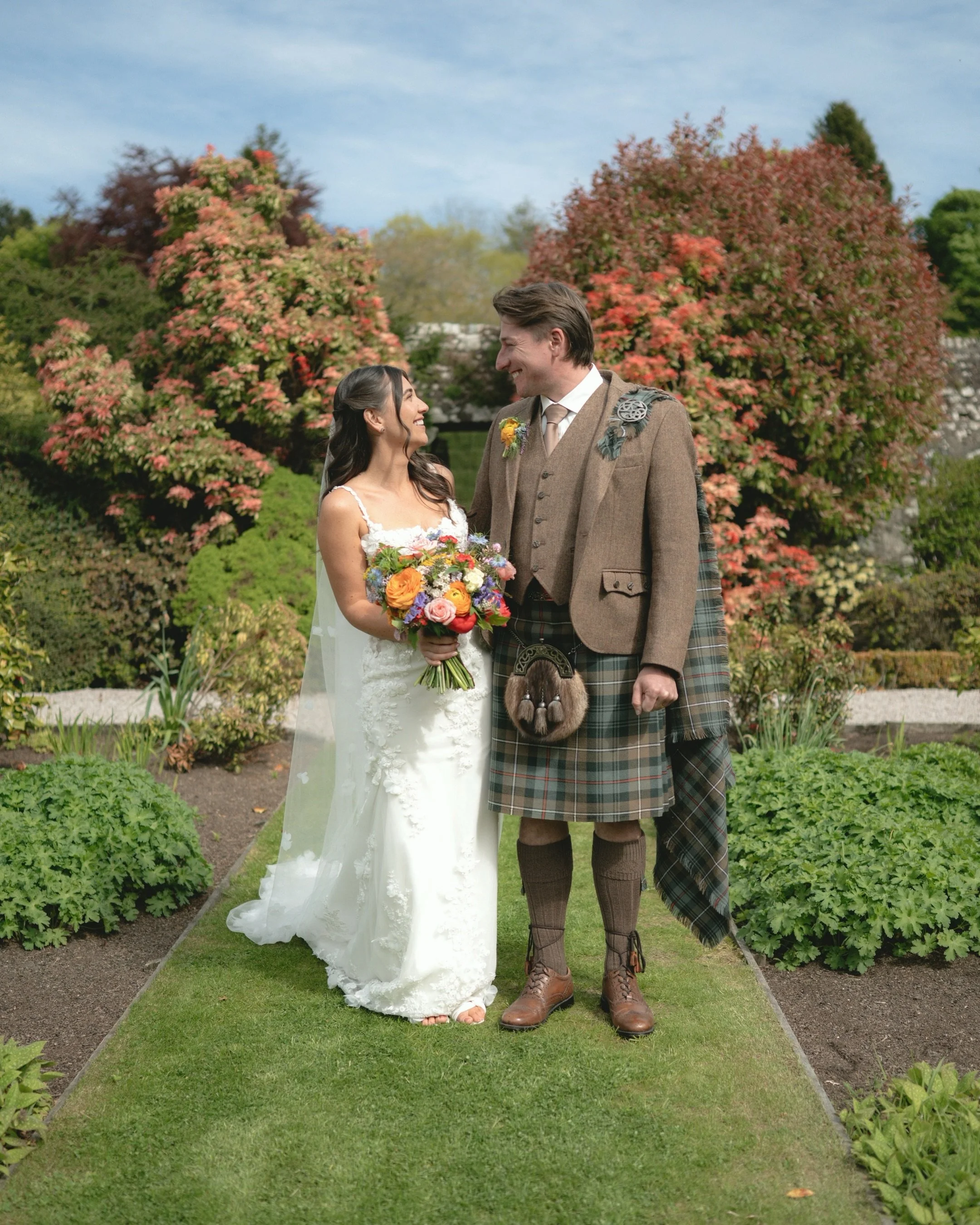 A few frames from a wonderful day at Elsick House with Mr &amp; Mrs Fyfe! ✨
.
Very excited to share more from this magical day soon!
.
.
.
Supplier team: 
✦
.
.
Photographer: @markleithphoto
Venue: @elsickhouse
Content creator: @promiseandpost
Makeup