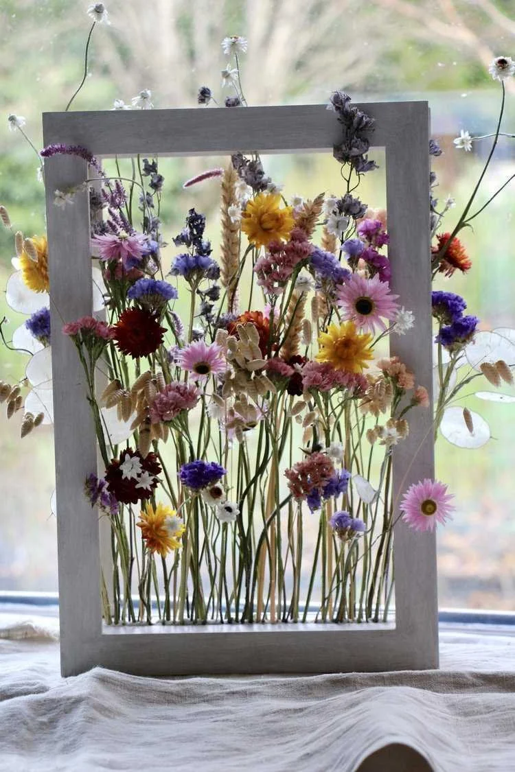 dried-flower-art-with=sheelagh-the-flower-gardener