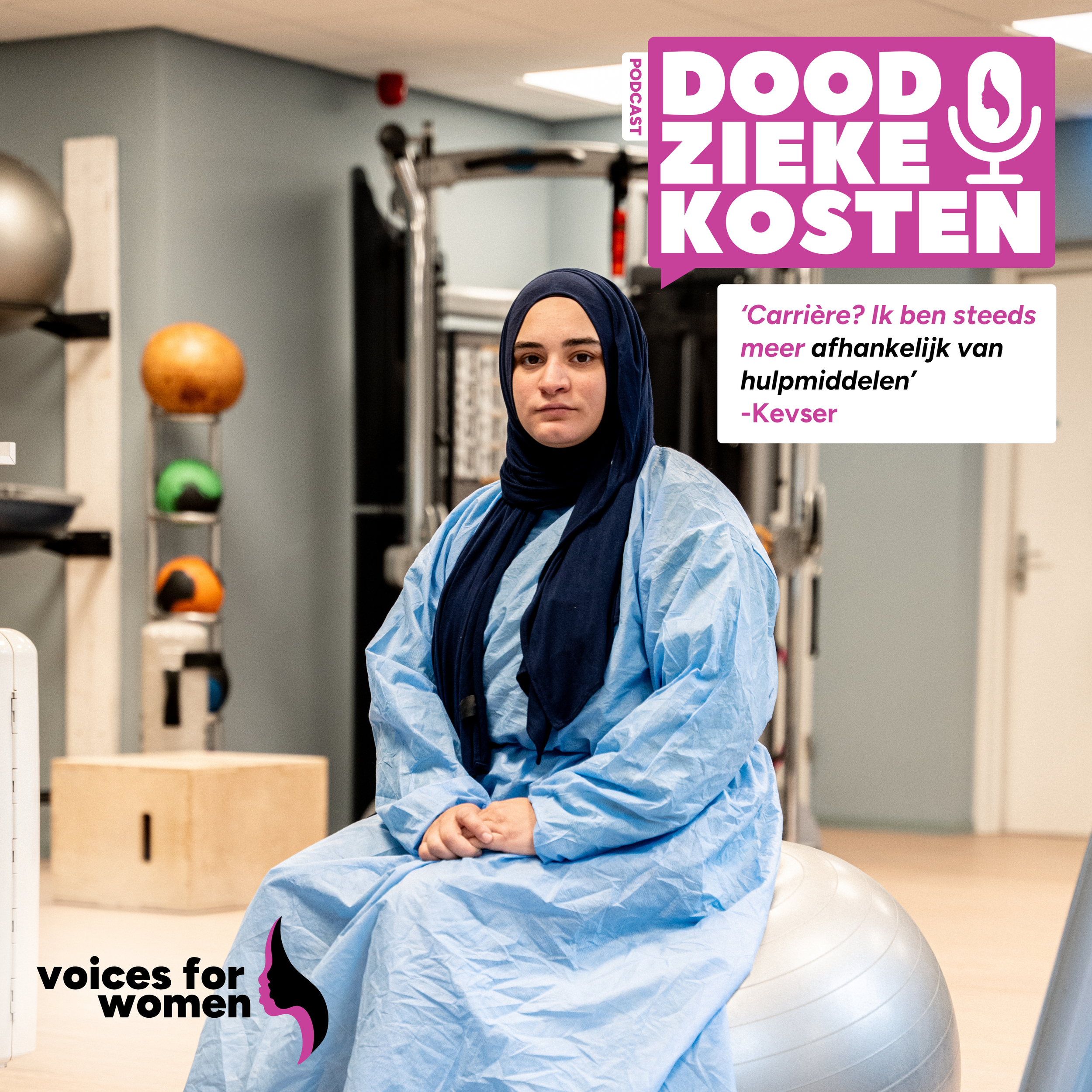 Podcast cover design Voices for Women – grafisch artwork voor dossier- en podcastreeks met documentaire fotografie