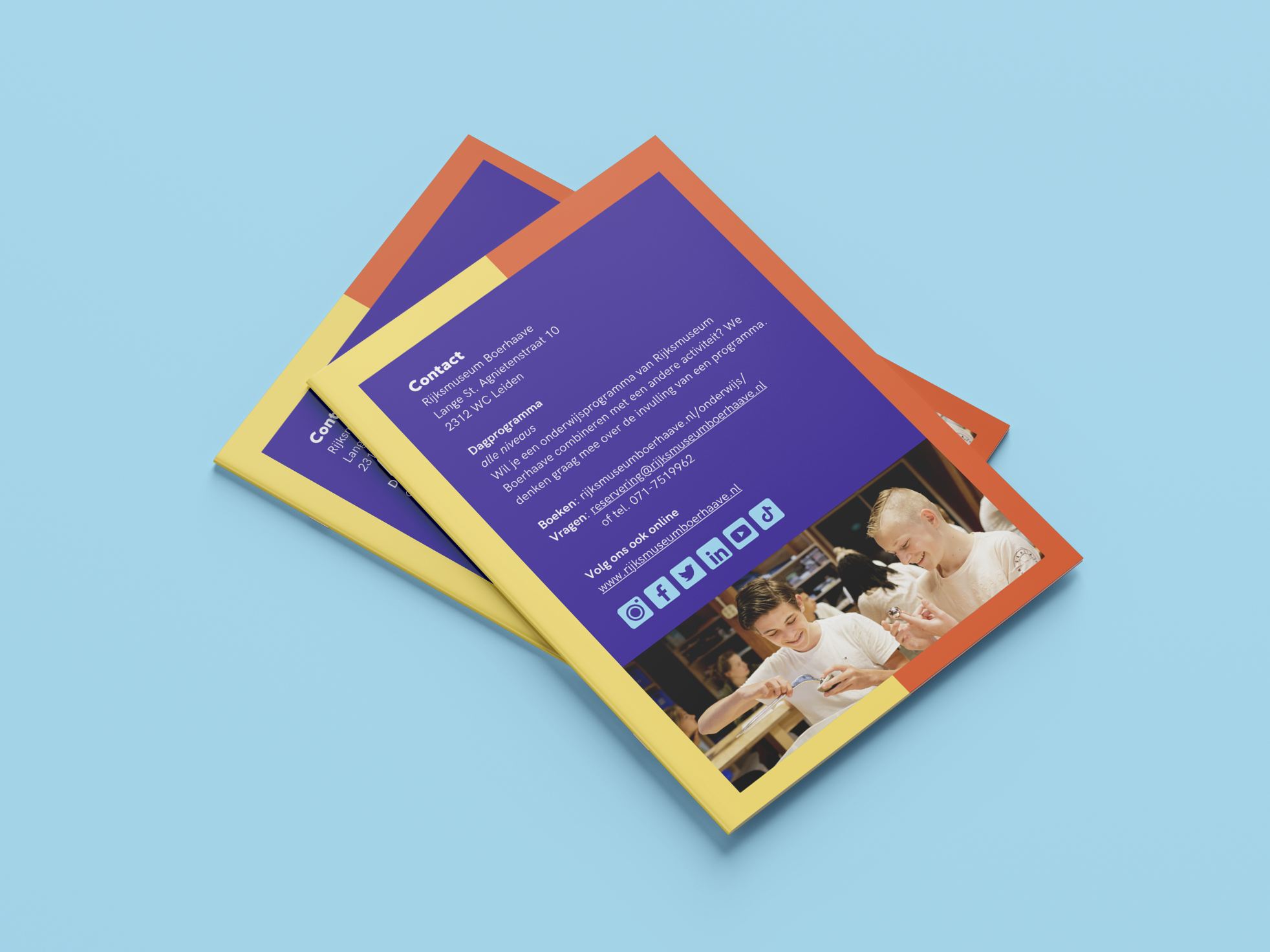 Educatief flyerontwerp Rijksmuseum Boerhaave – creatieve visualisatie voor museumpromotie