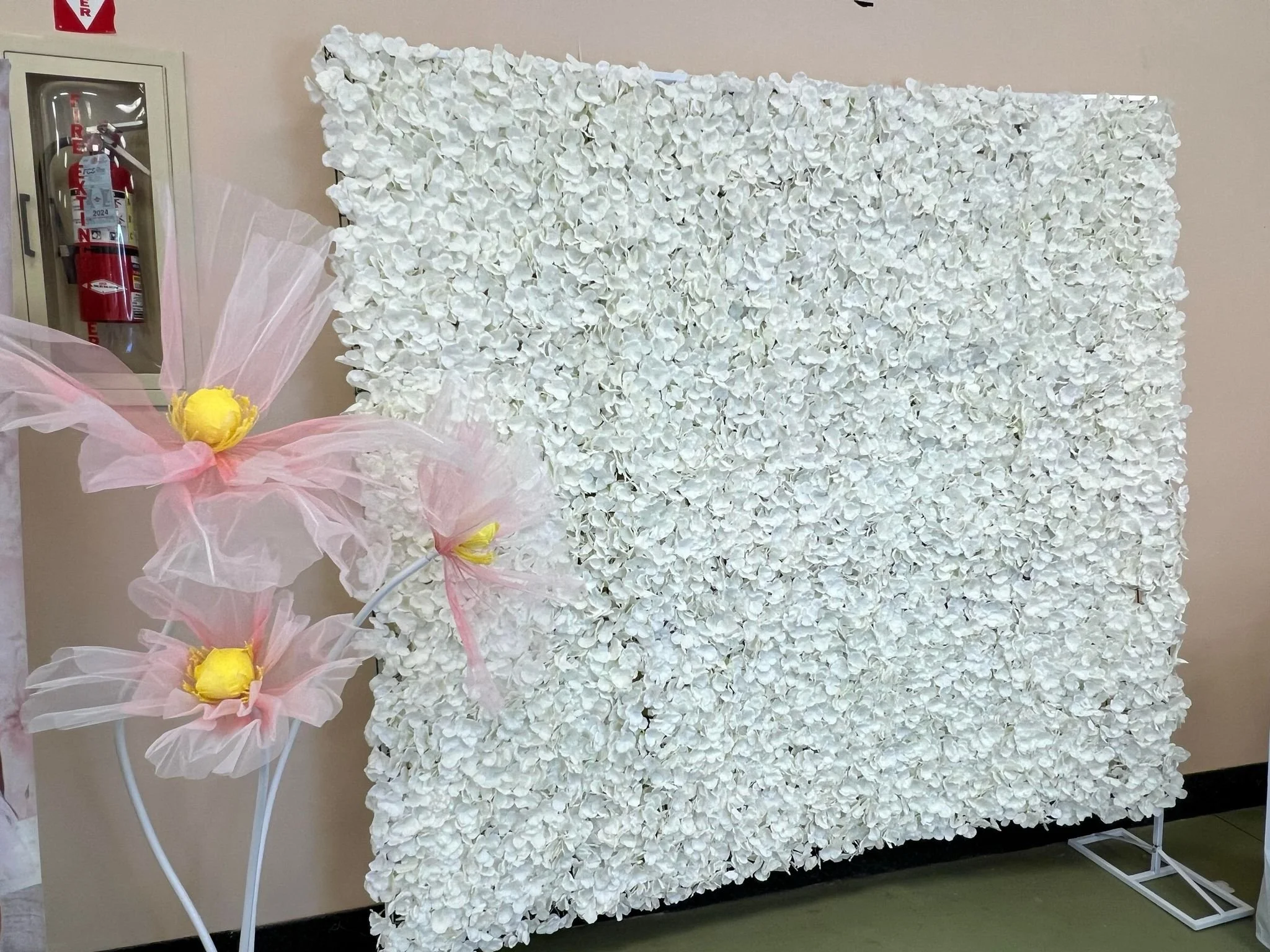 FLOWE R PETAL WALL.jpg
