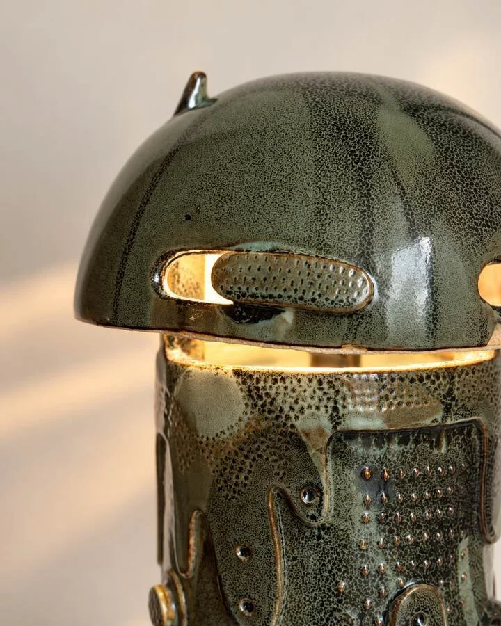 sentinelle_lamp_alt1.jpg