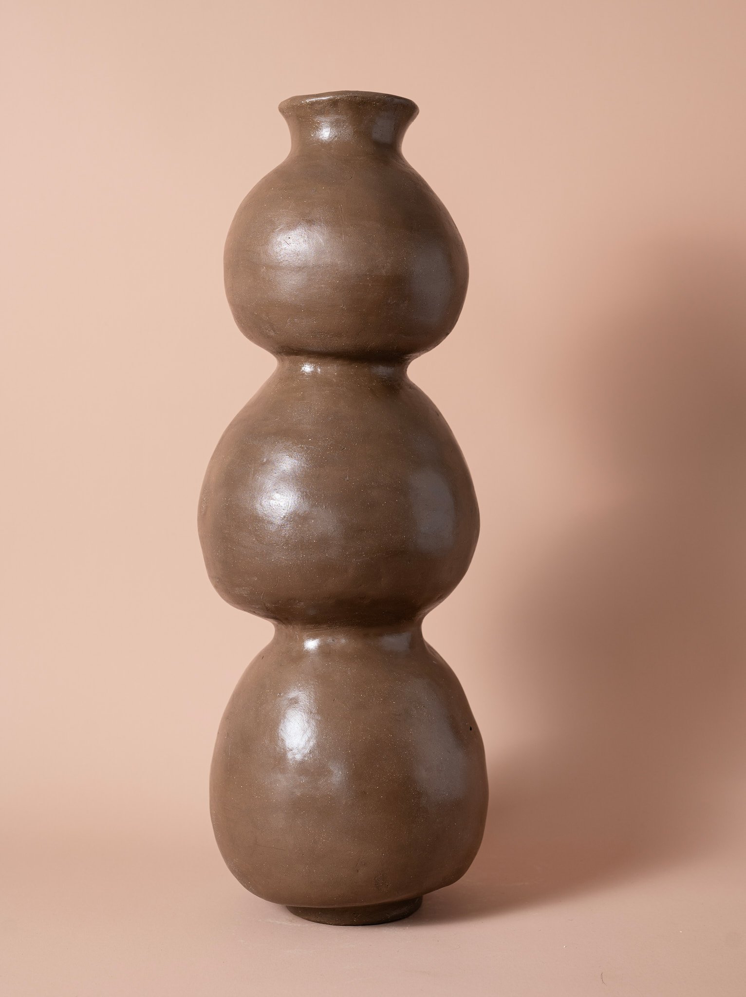Form Vase 02 - 3 Moons