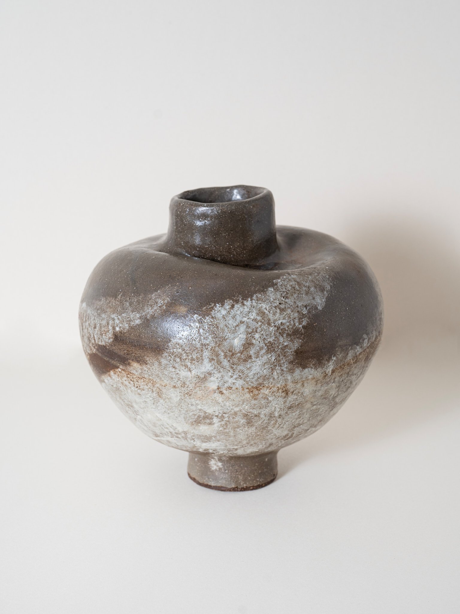 Form Vase 08 - Distorted Moon
