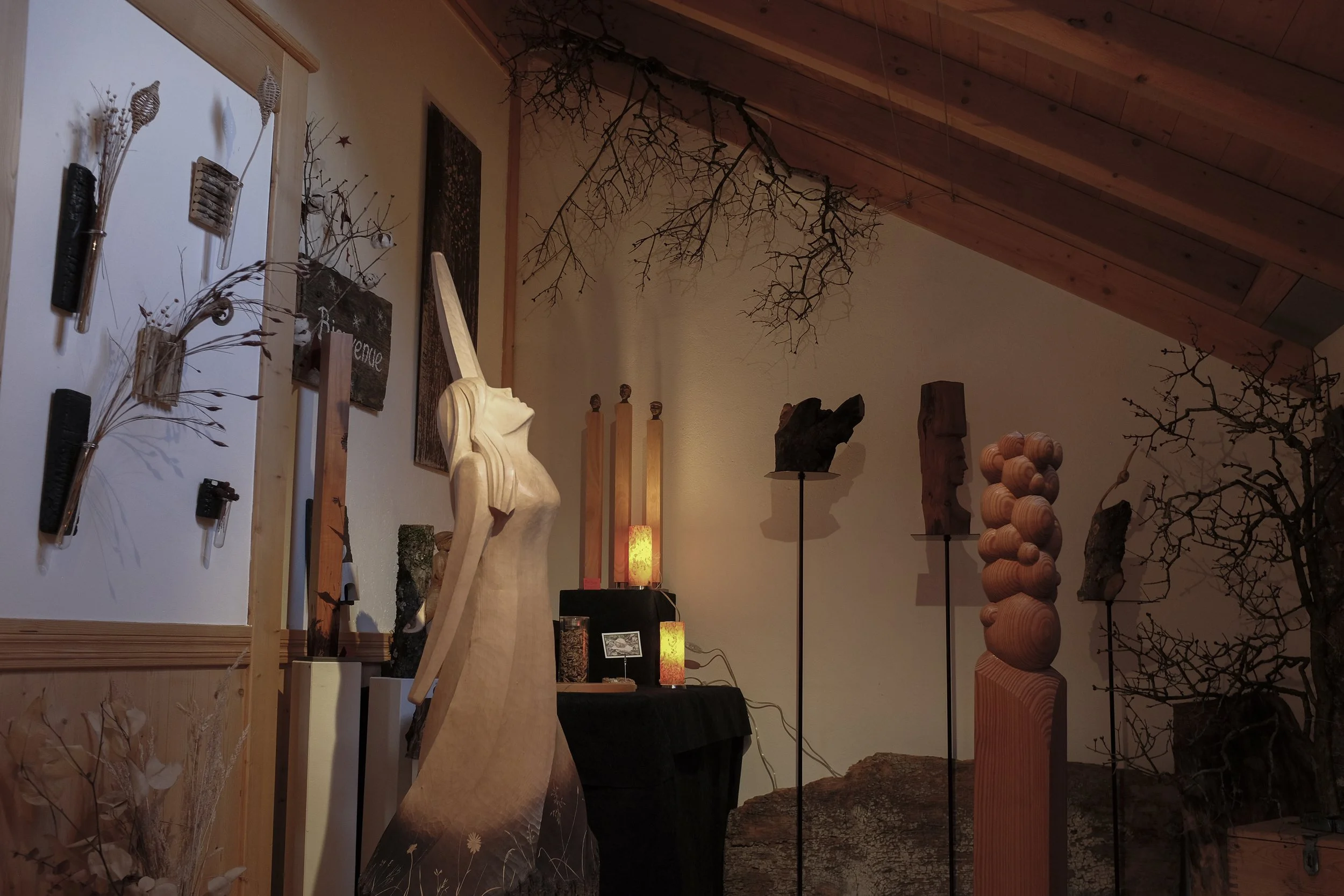 Atelier expo intérieure.jpg