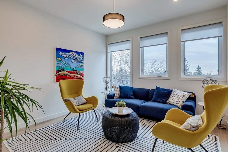 Therapy space at Creative Sky Psychology in Calgary