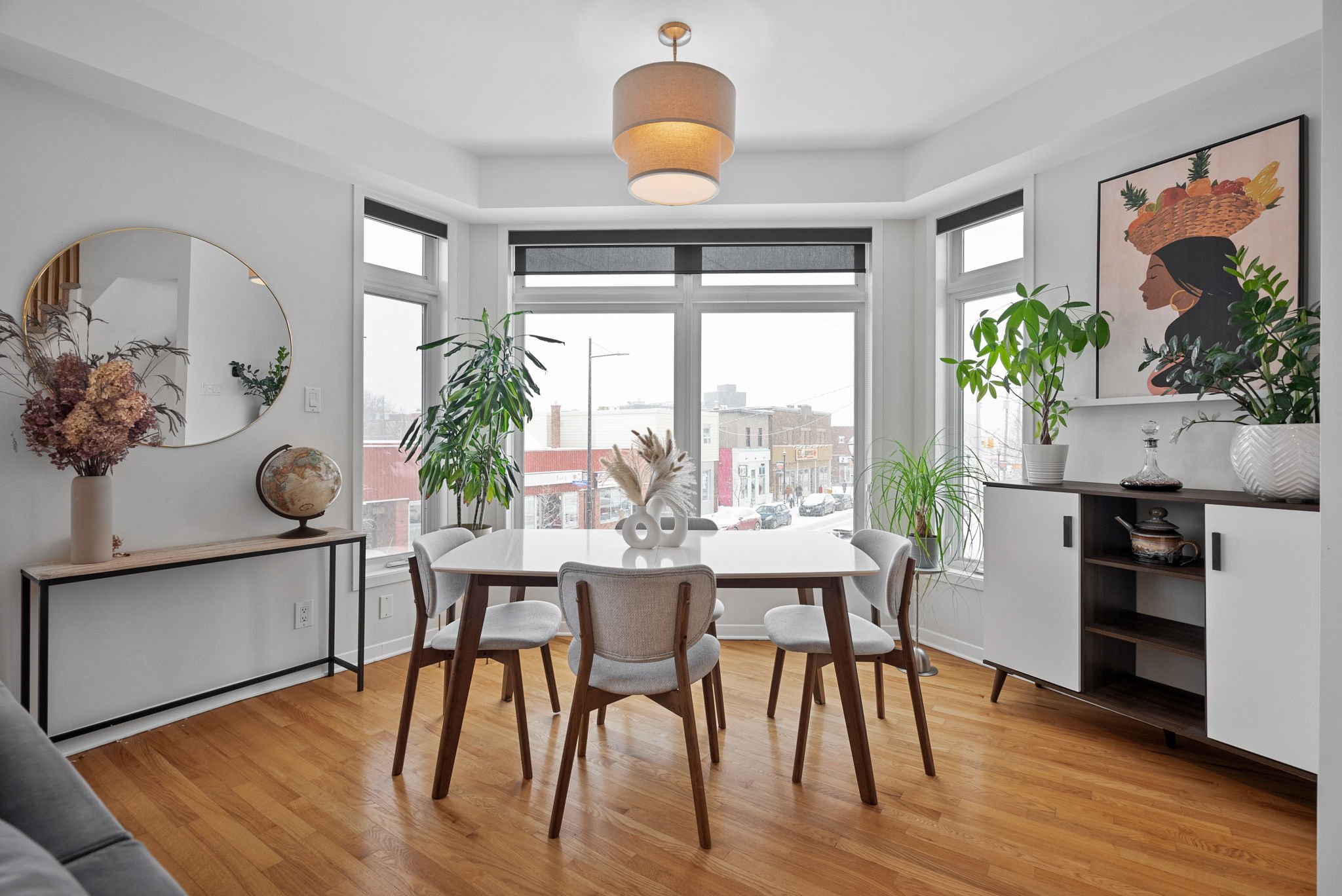 18-web-or-mls-4-sherbrooke-ave.jpg