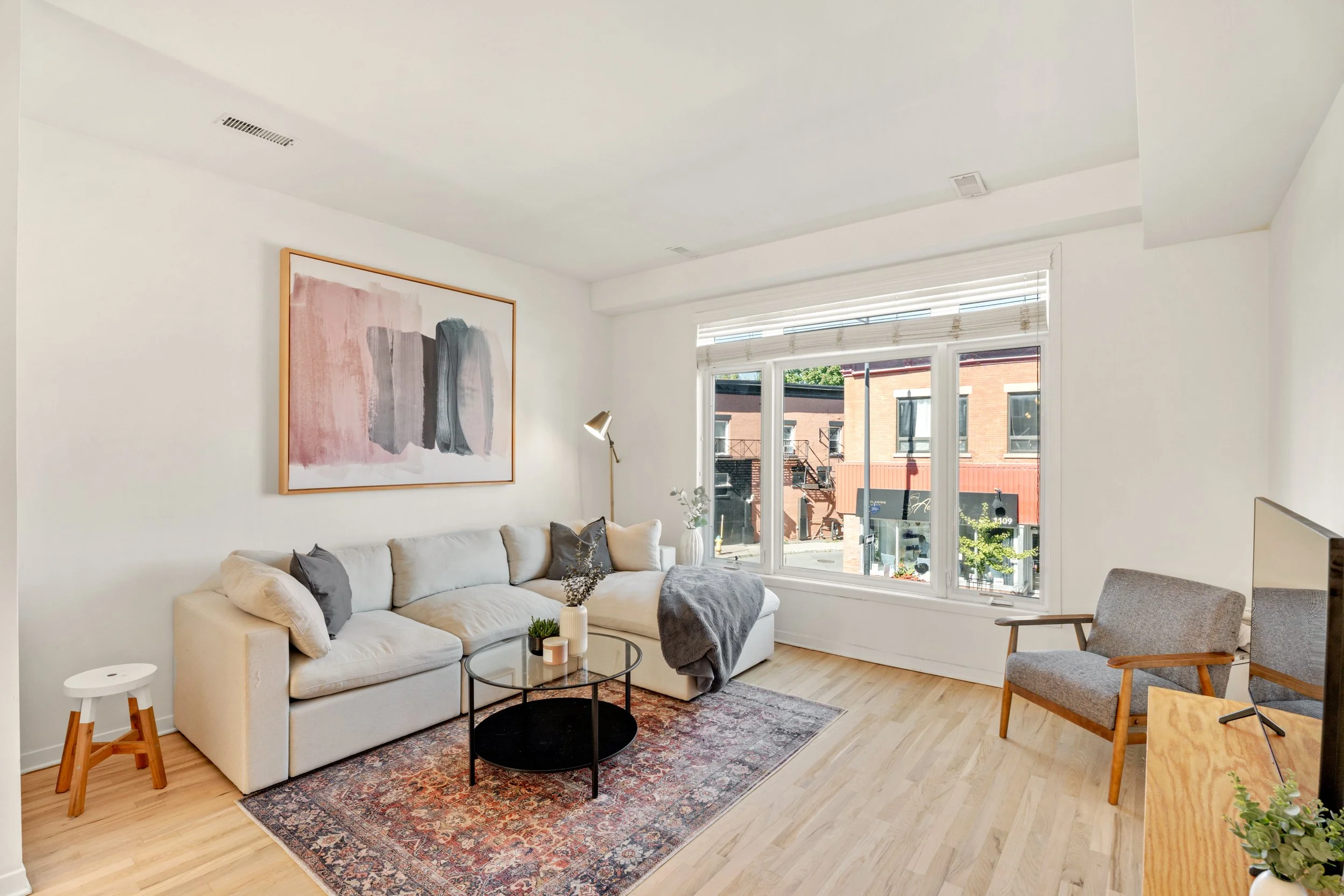 2-4SherbrookeAve-12.jpg