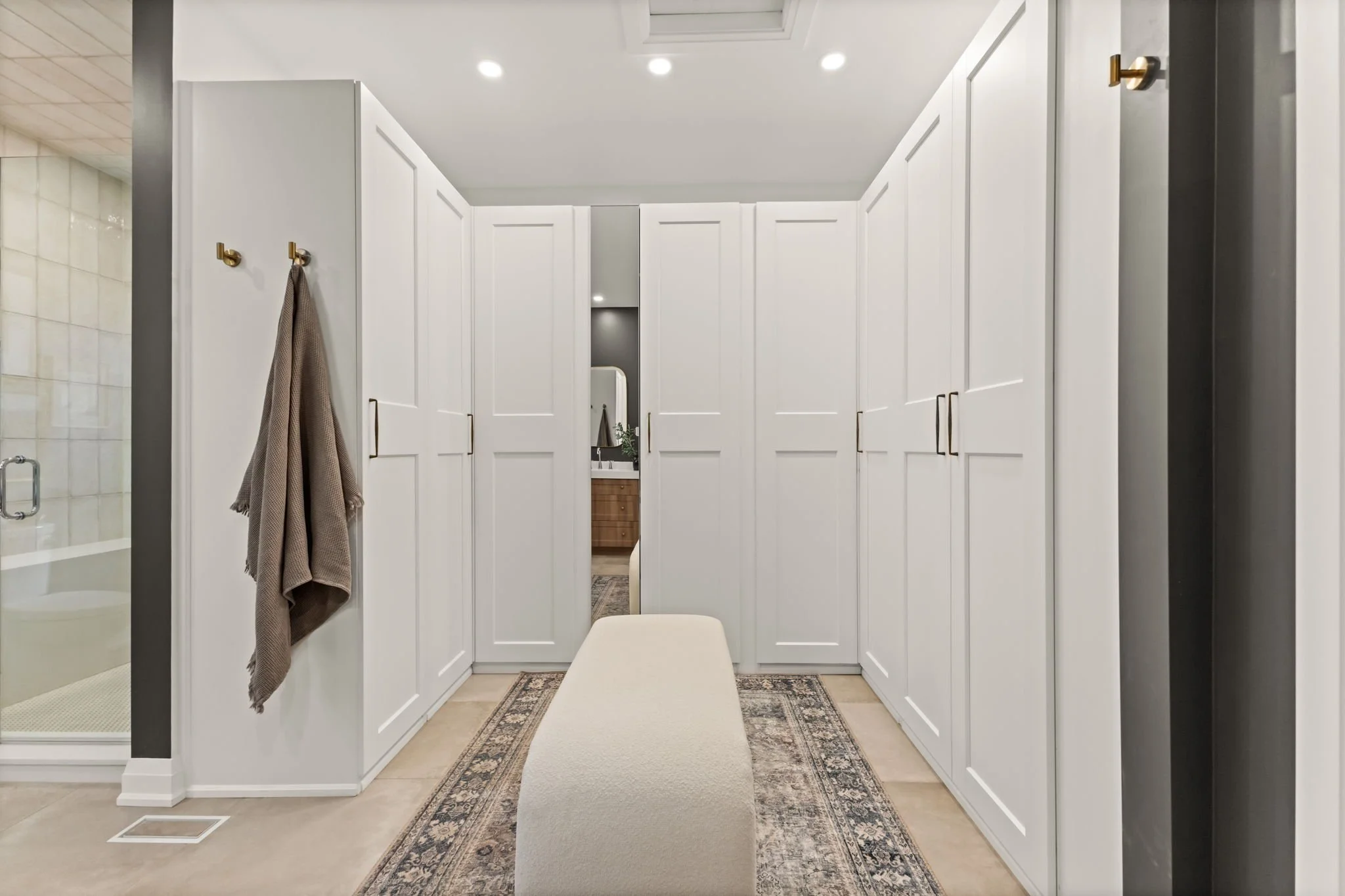 39-web-or-mls-6957-lake-forest-dr.jpg