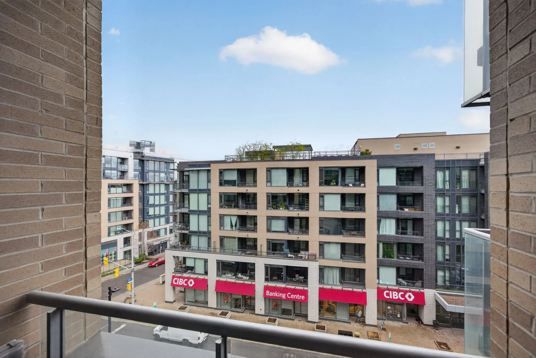 18-web-or-mls-108-richmond-rd-507.jpg