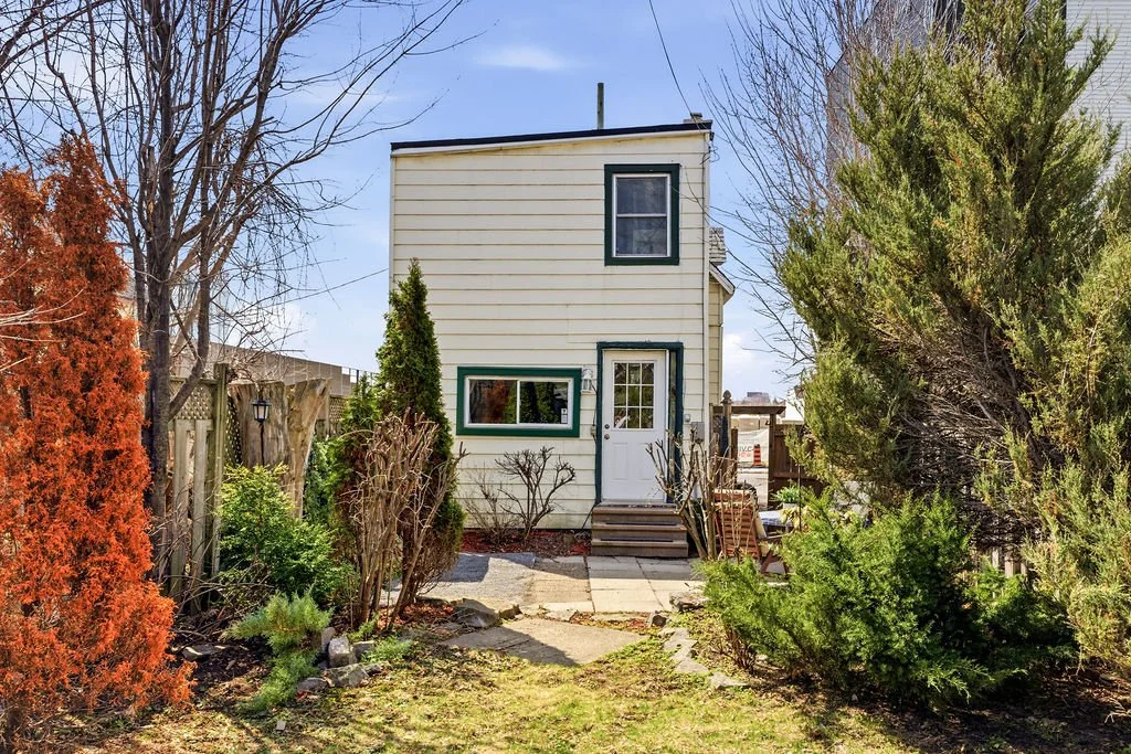477BoothSt-Ext-10.jpg
