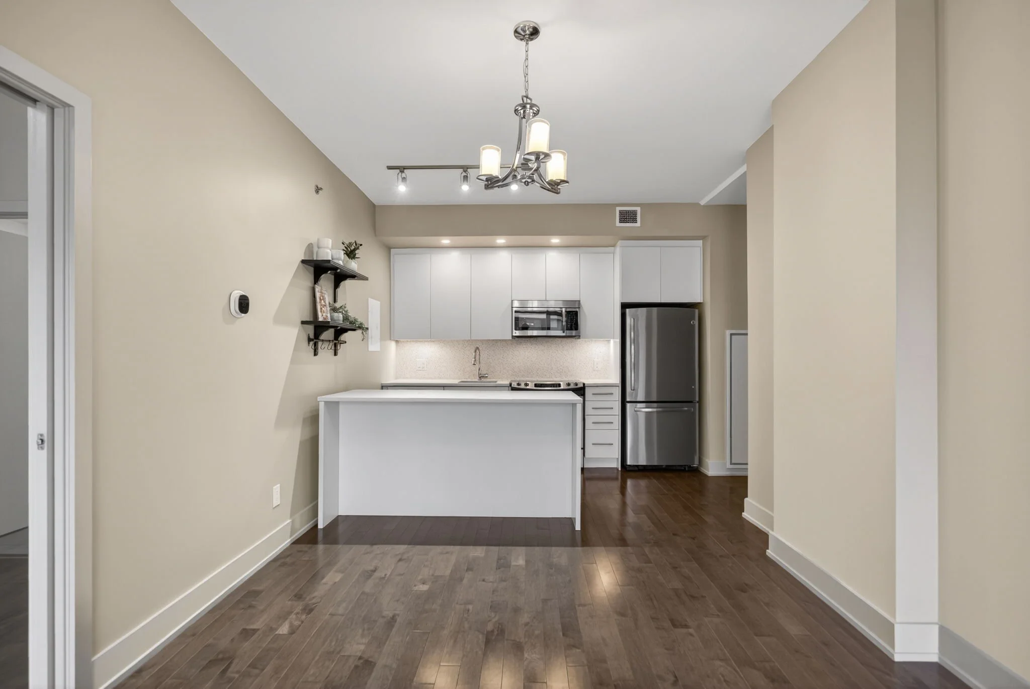 7-web-or-mls-108-richmond-rd-507.jpg