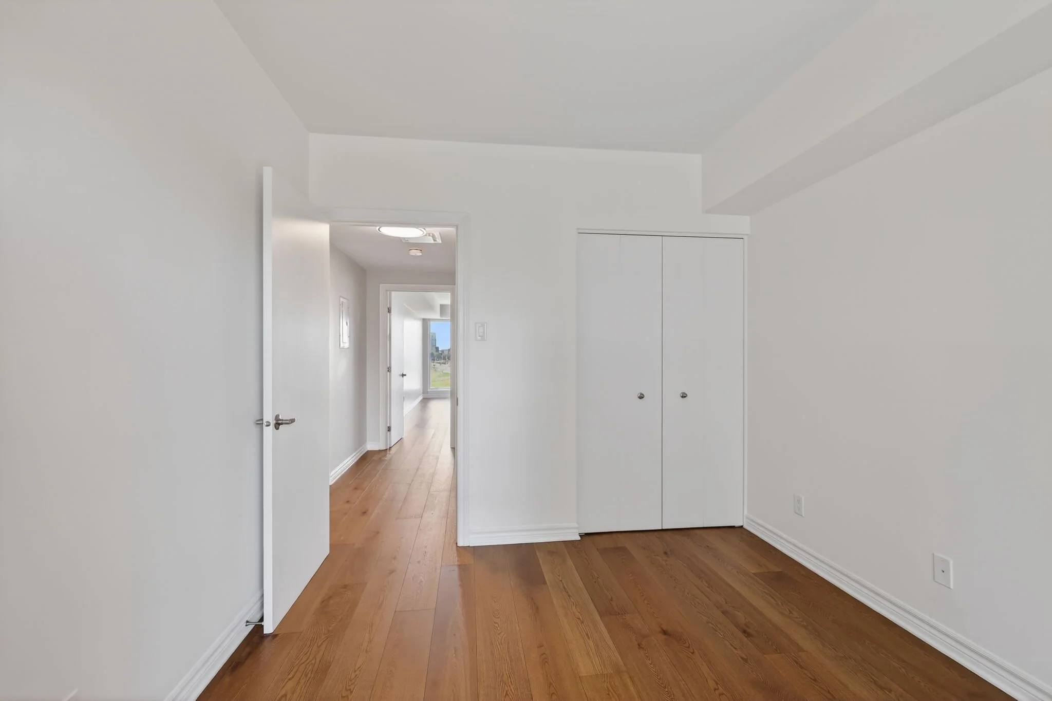 22-web-or-mls-250-lett-st.jpg