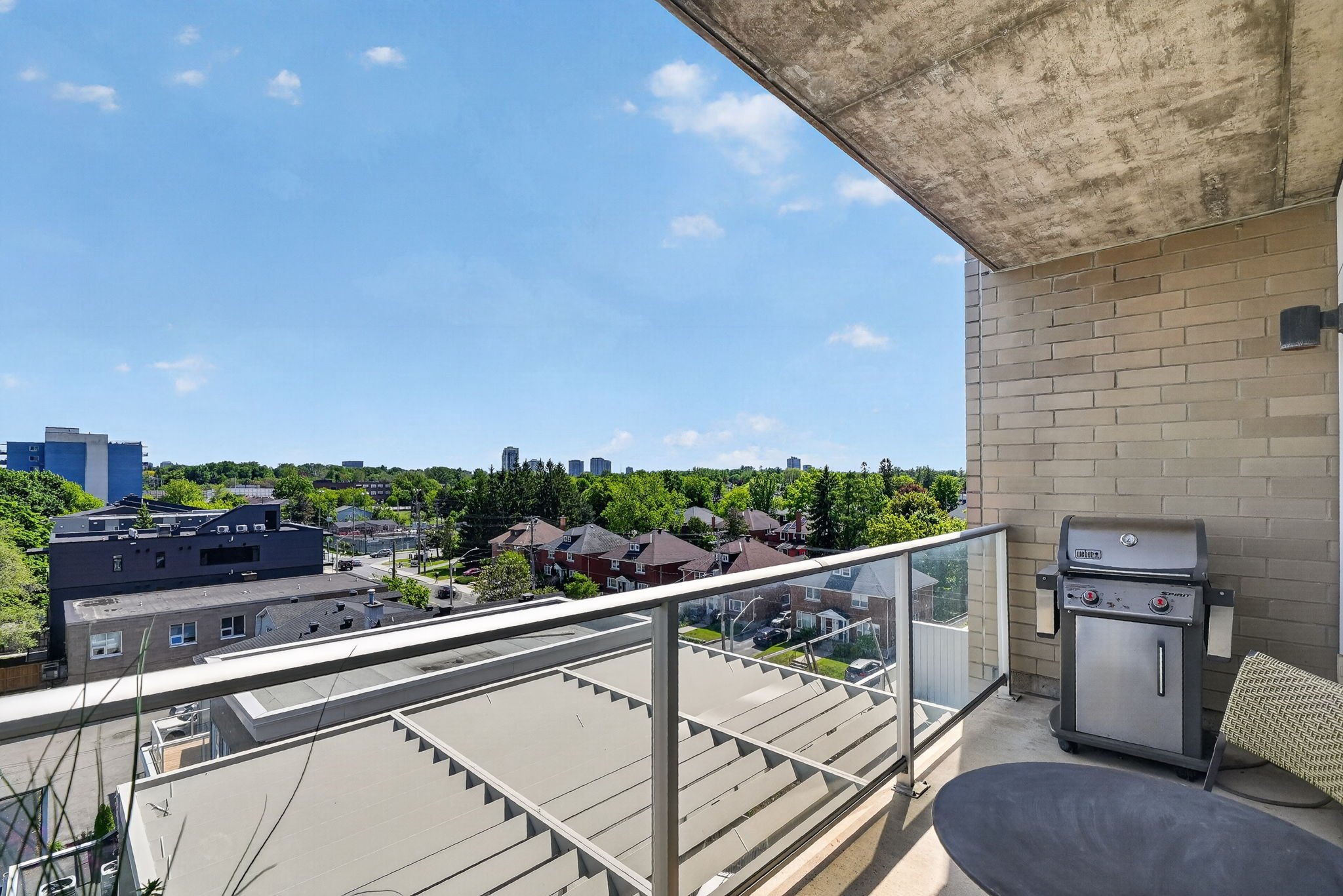 31-web-or-mls-131-holland-ave-602.jpg