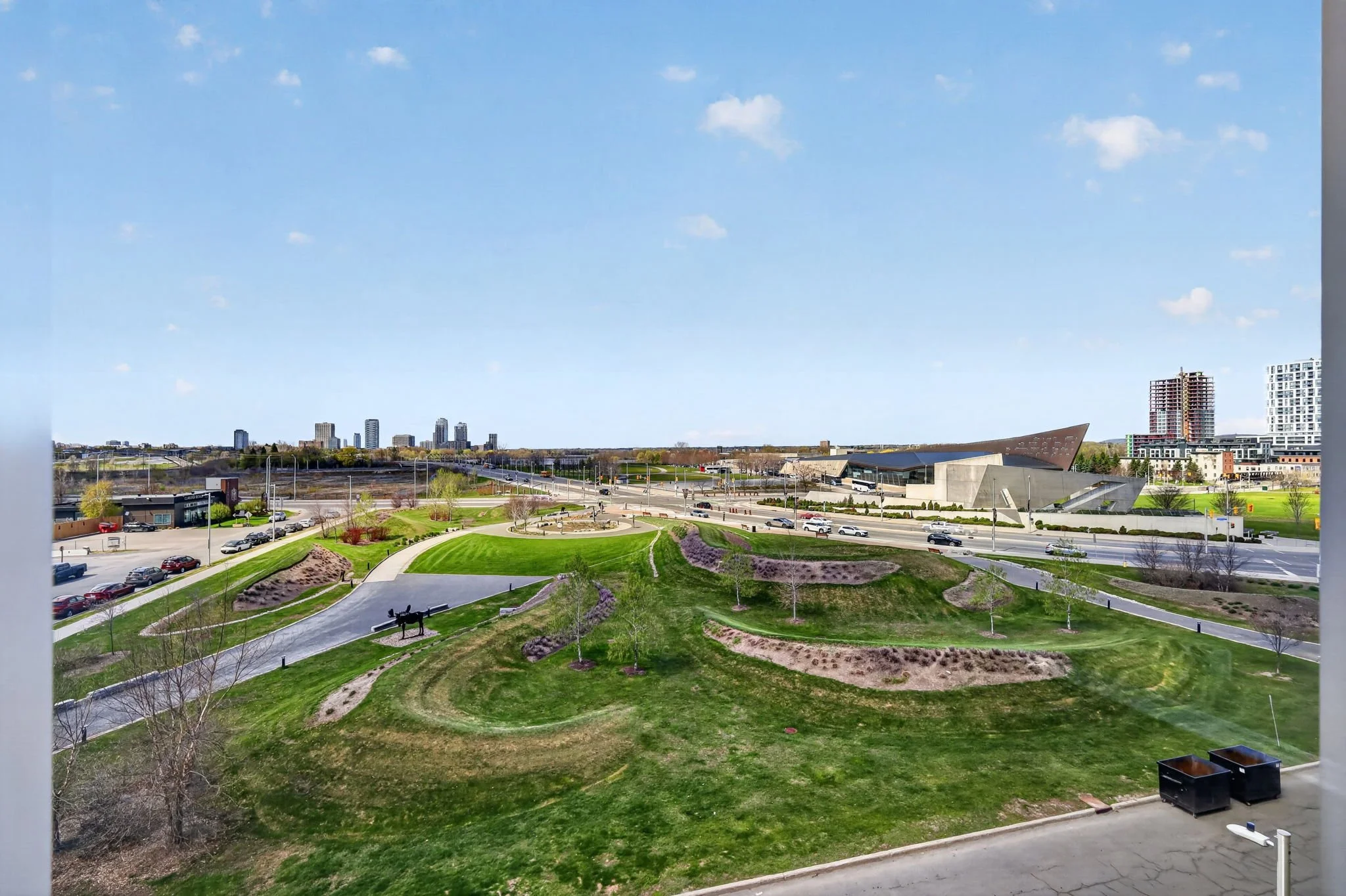 19-web-or-mls-250-lett-st.jpg