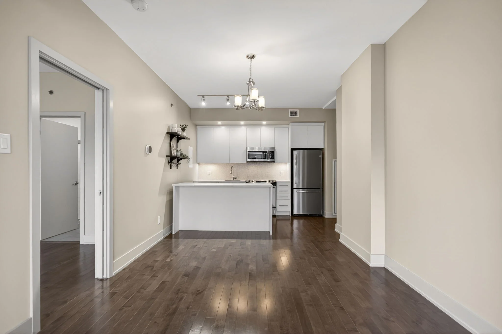 6-web-or-mls-108-richmond-rd-507.jpg
