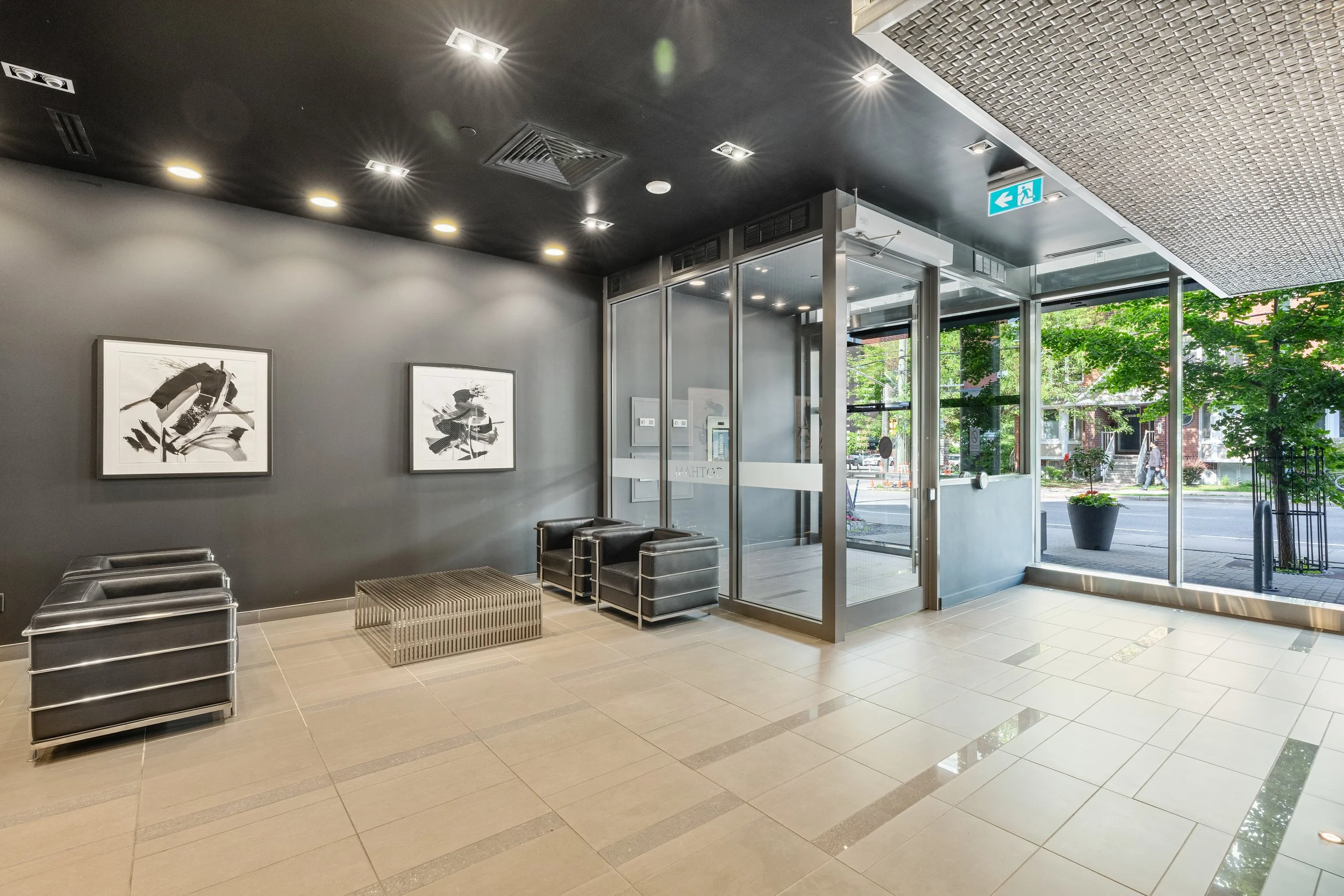 907-224LyonSt.N-7.jpg