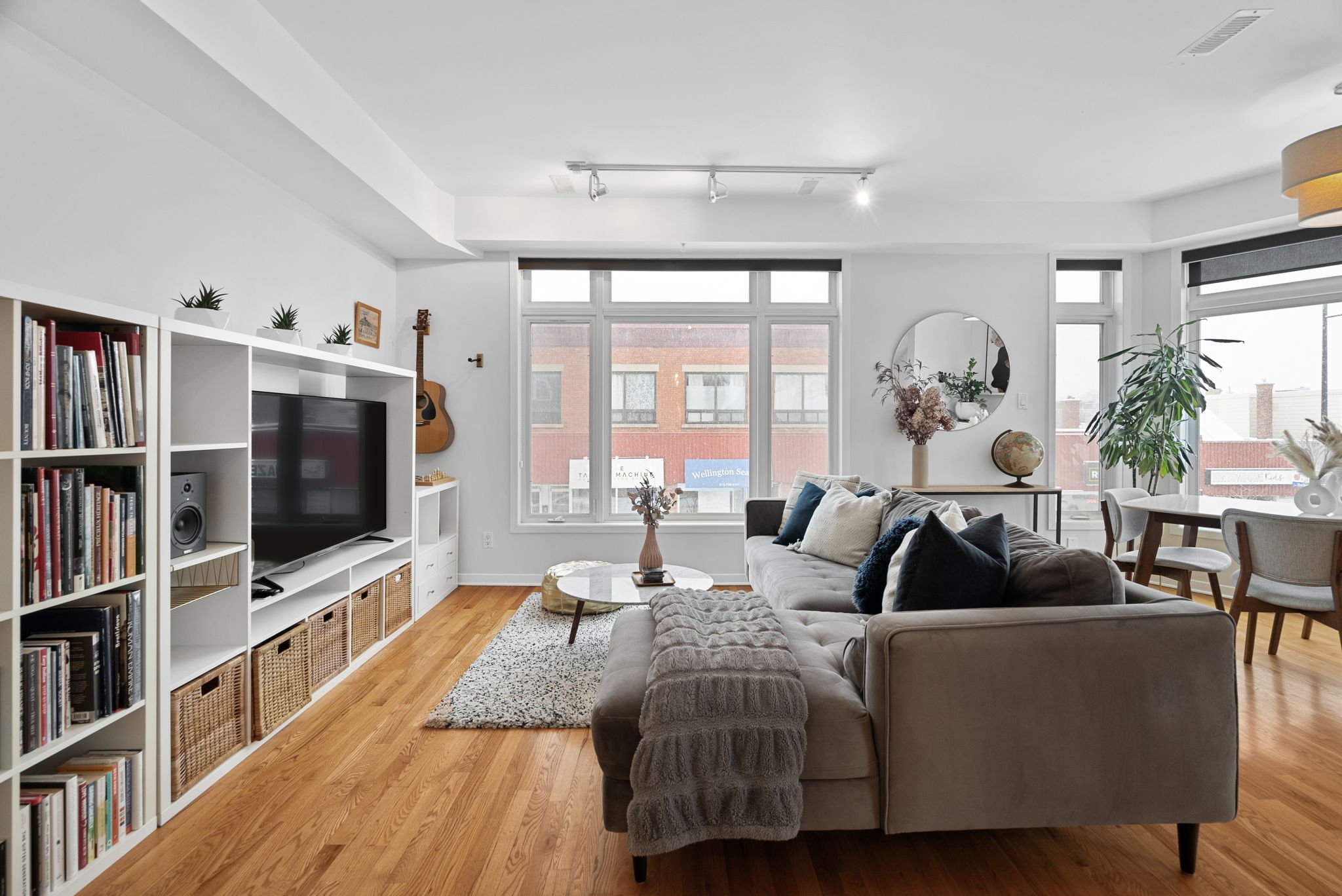 14-web-or-mls-4-sherbrooke-ave.jpg