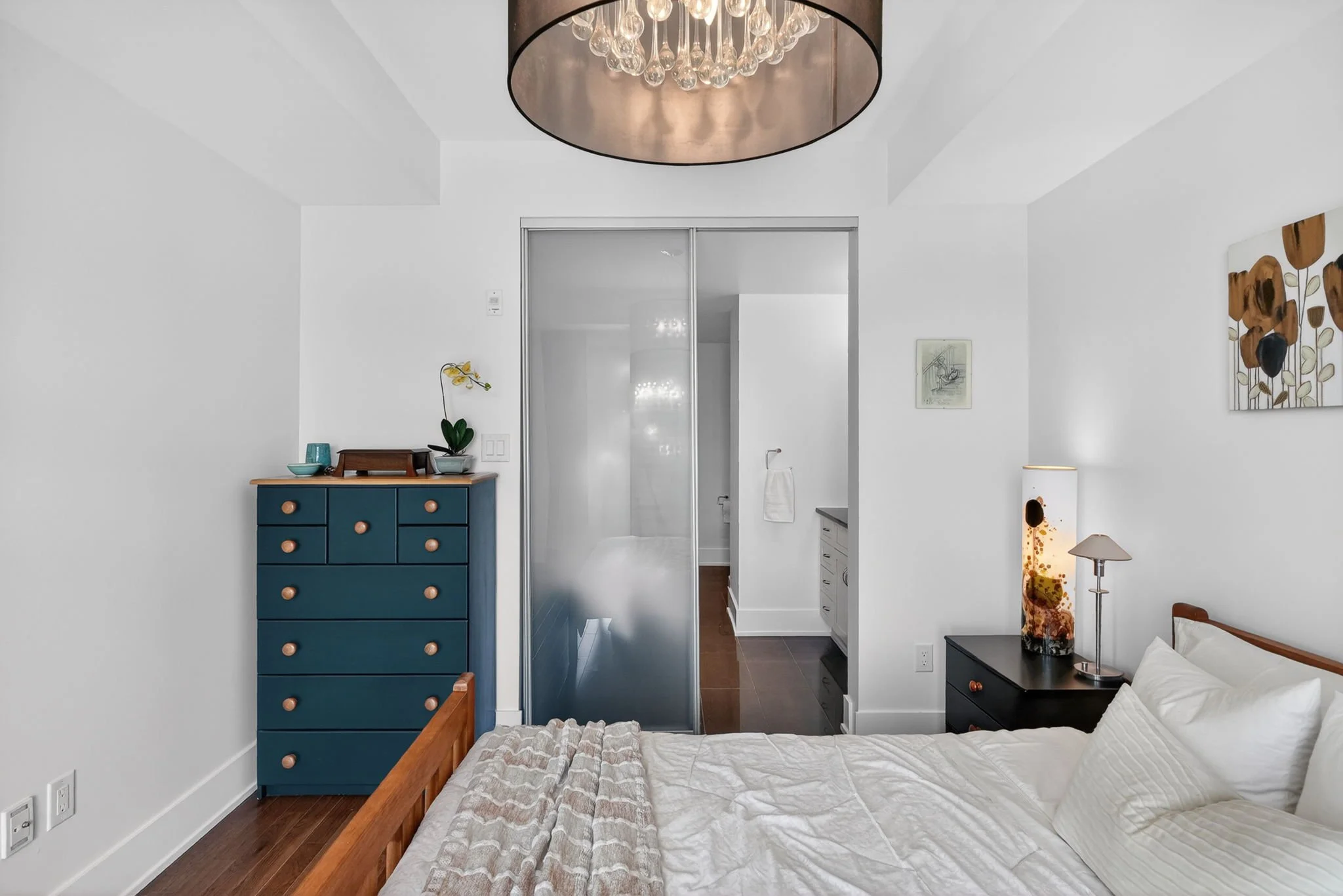 22-web-or-mls-131-holland-ave-602.jpg