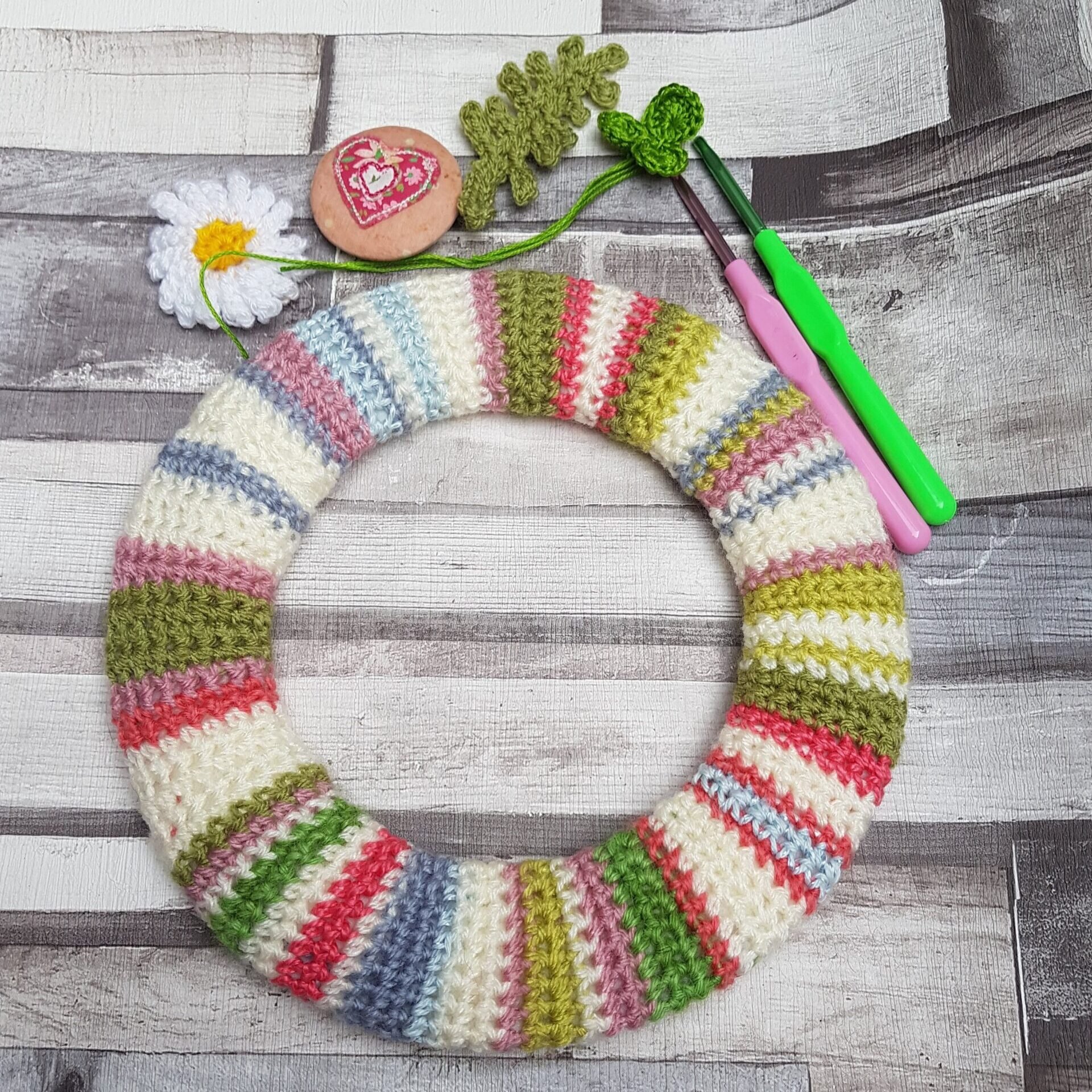 summer wreath back.jpg