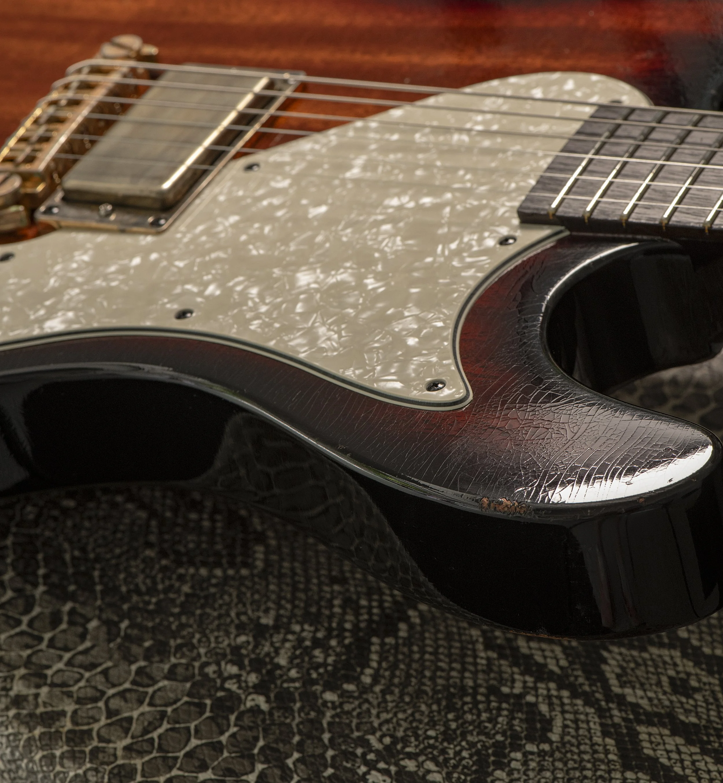 Aged_Burst_25018_07.jpg
