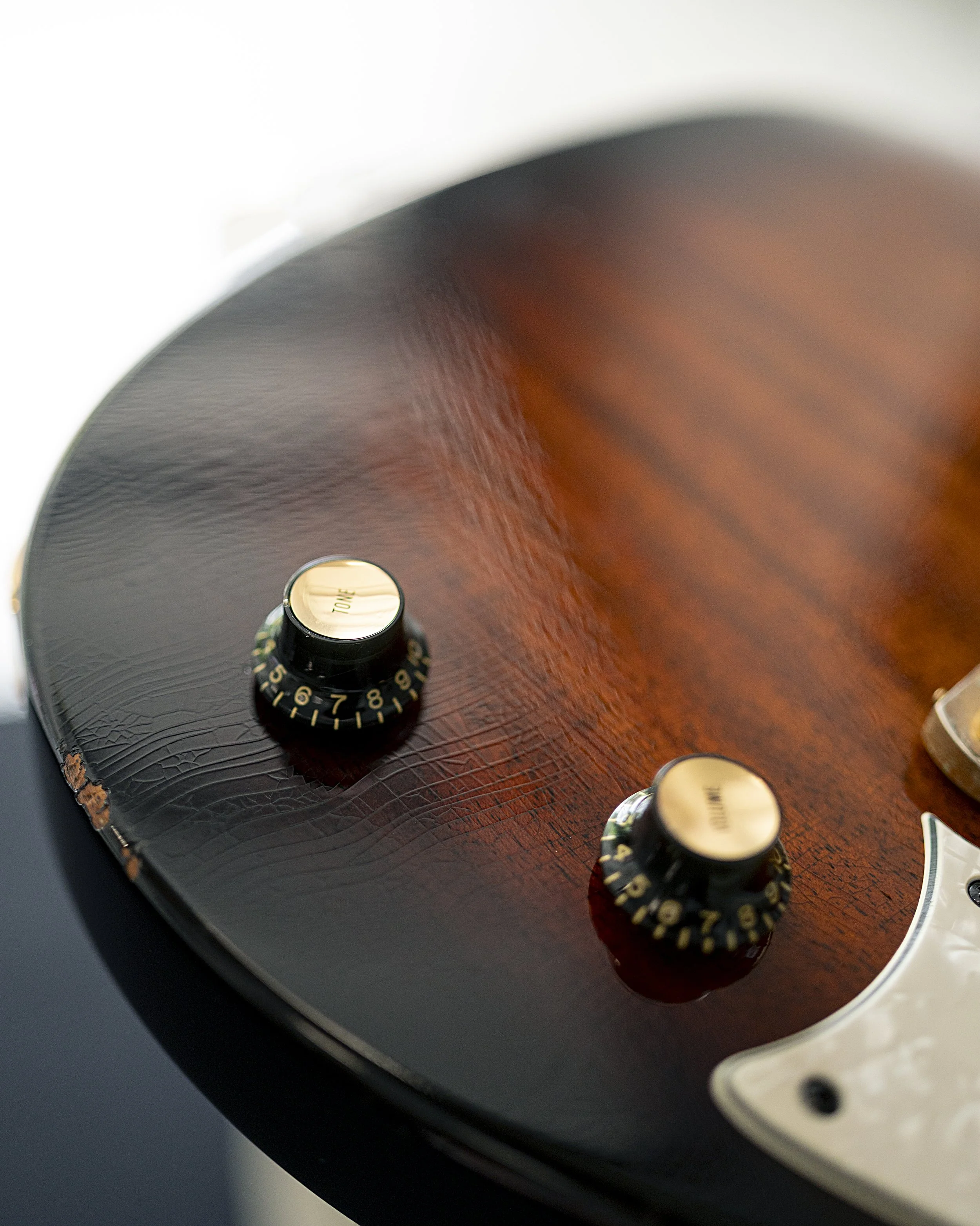 Aged_Burst_25018_03.jpg