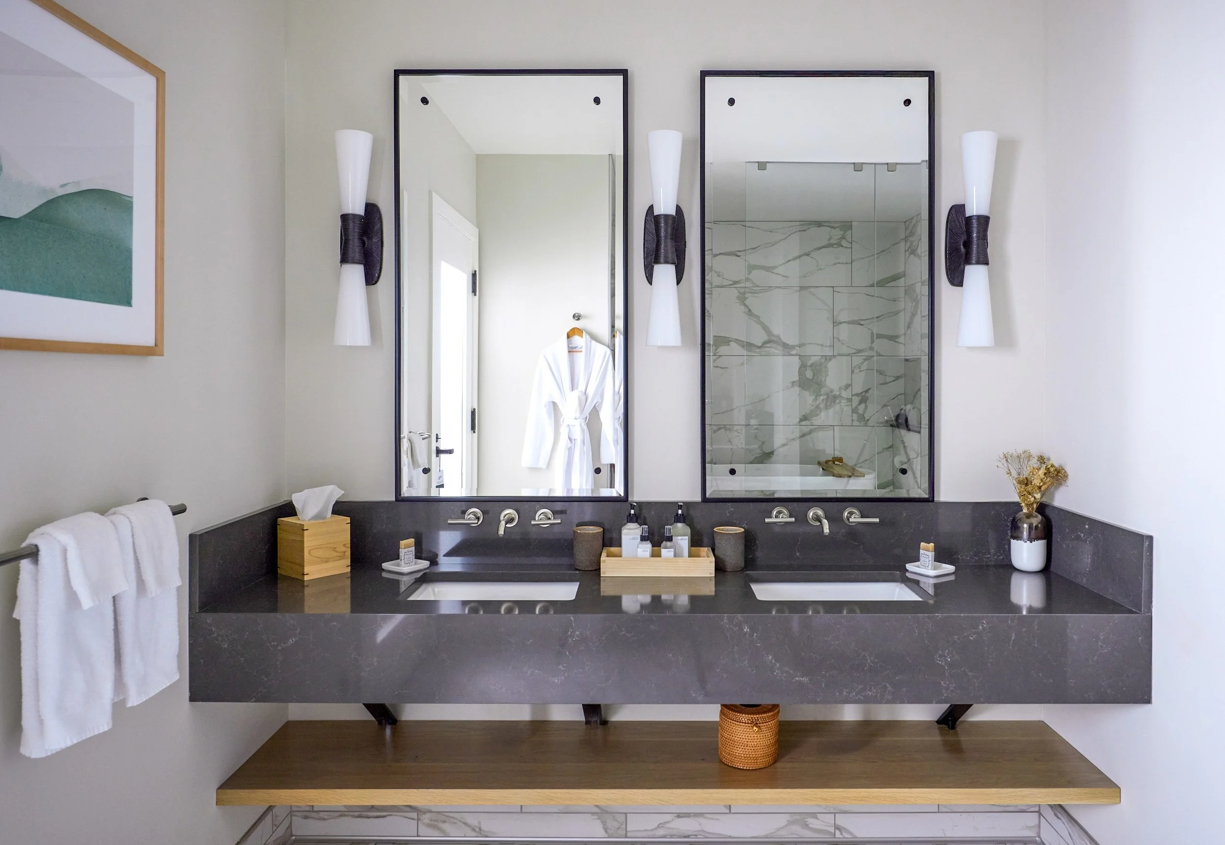 Tributary Siletz Bathroom.jpg