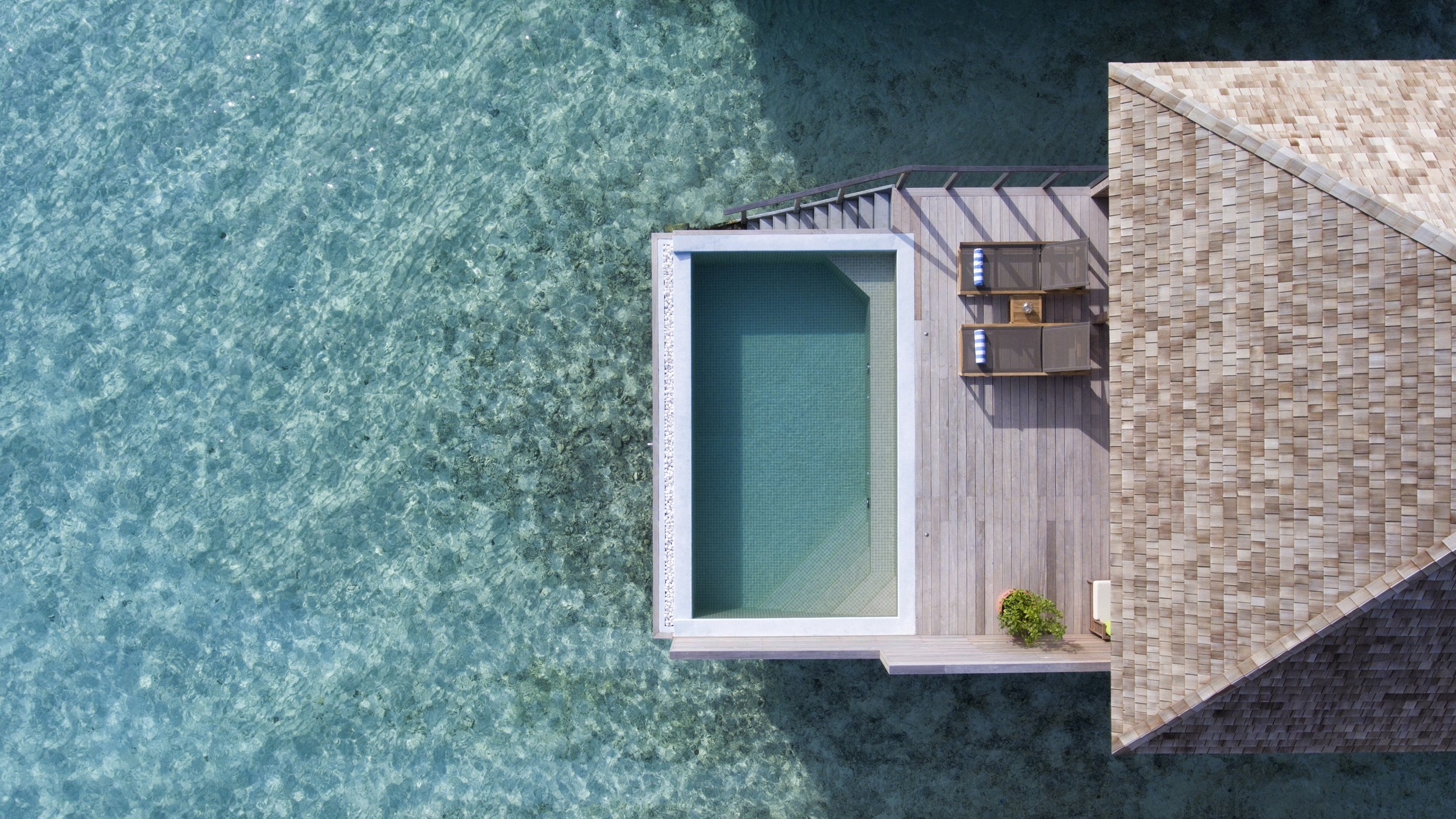 HurawalhiOceanPoolVillaExterior3.jpg