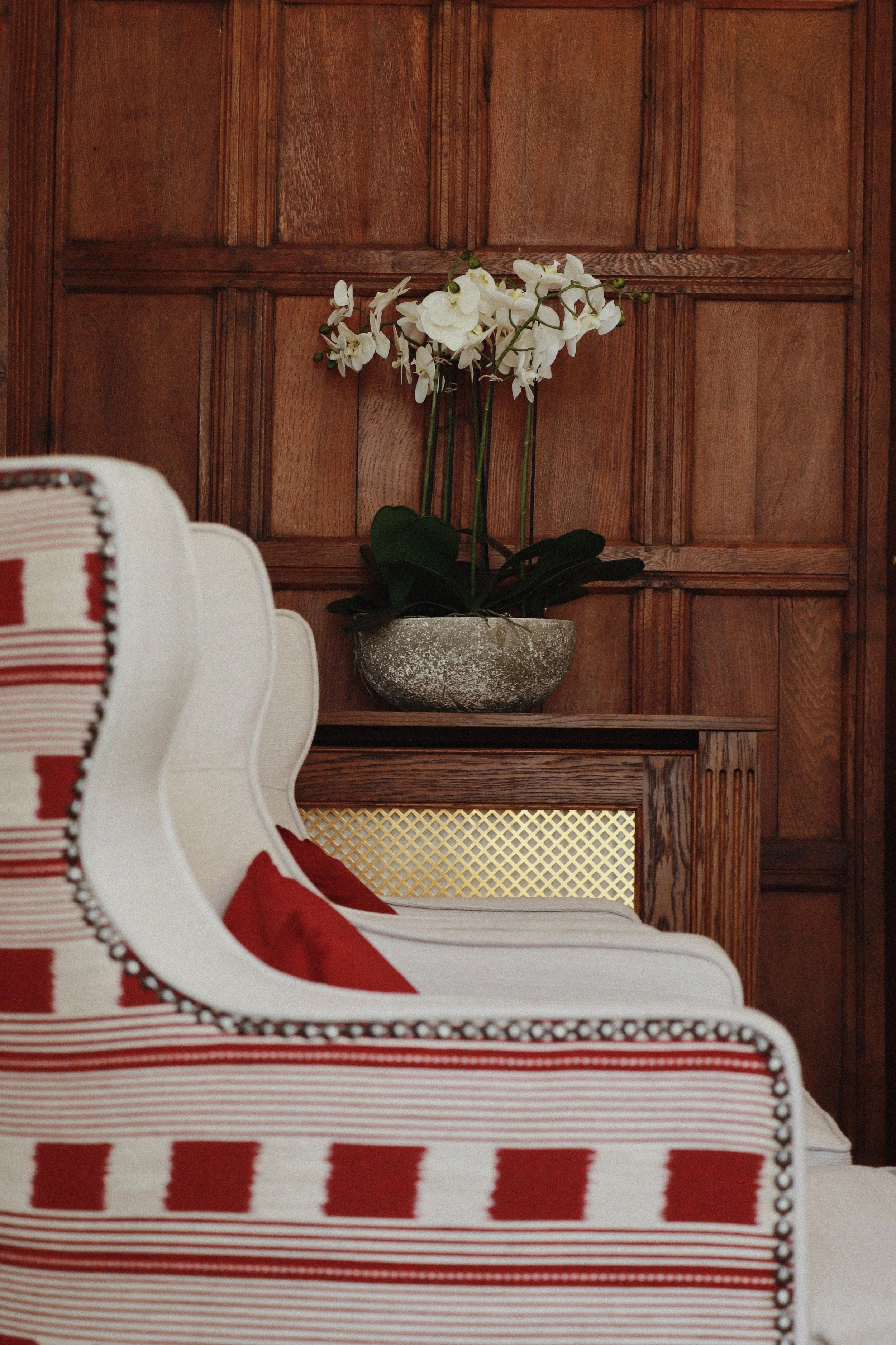 Main House TV Lounge 3.jpg