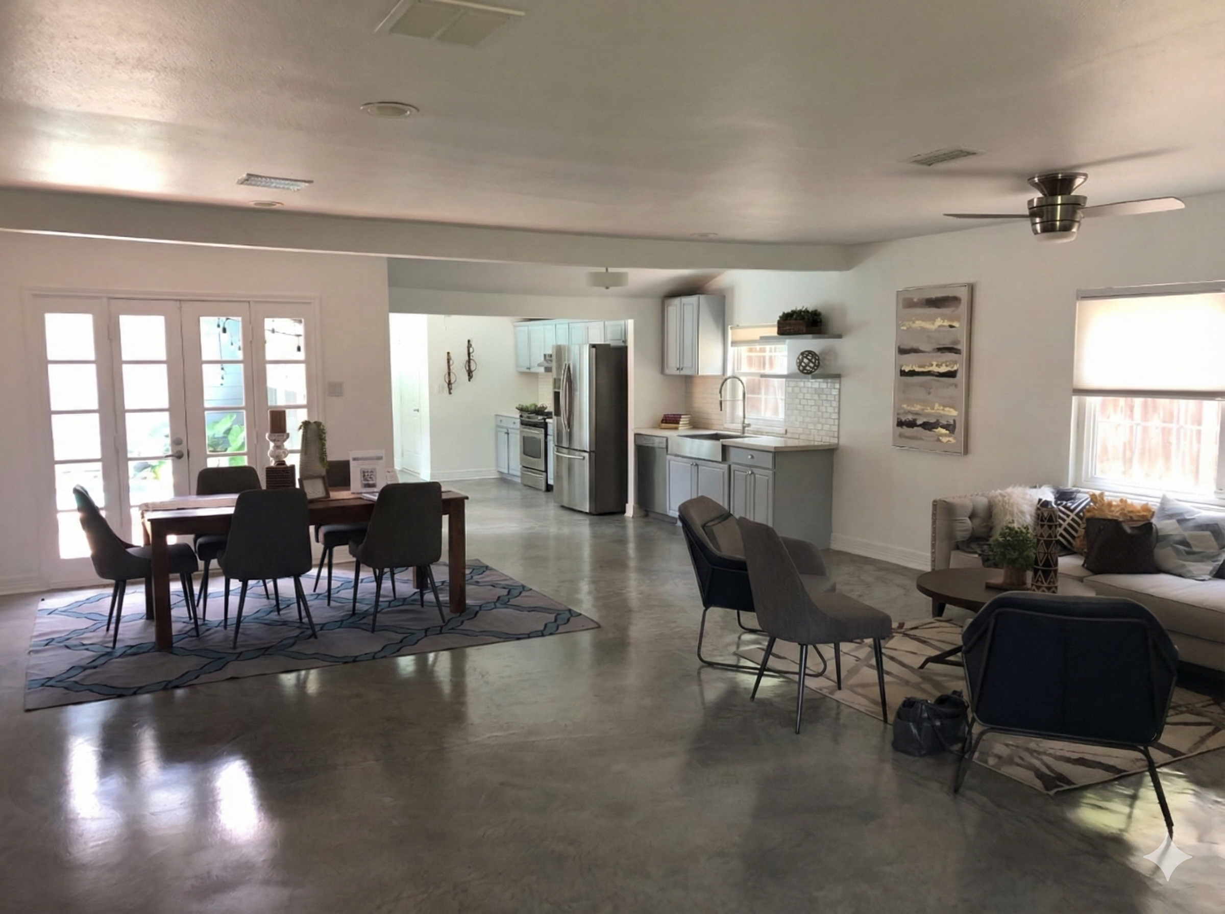 dining no people.png