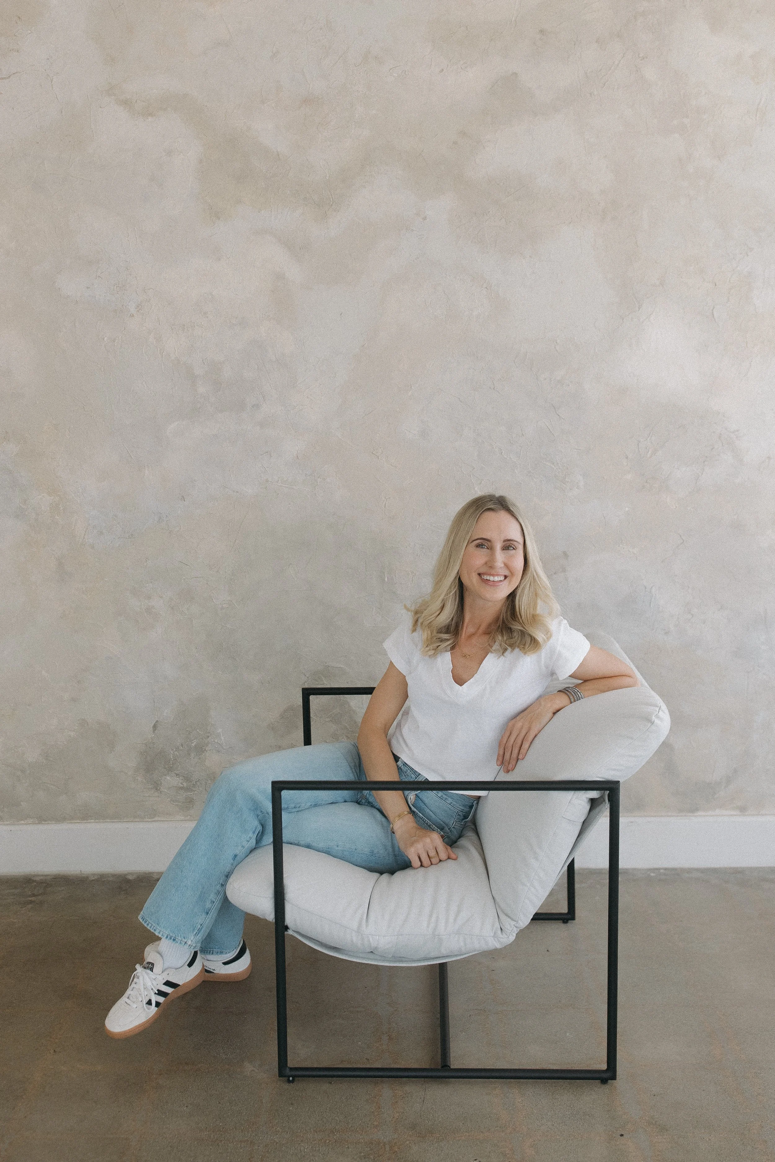 Female Therapist for Women San Diego