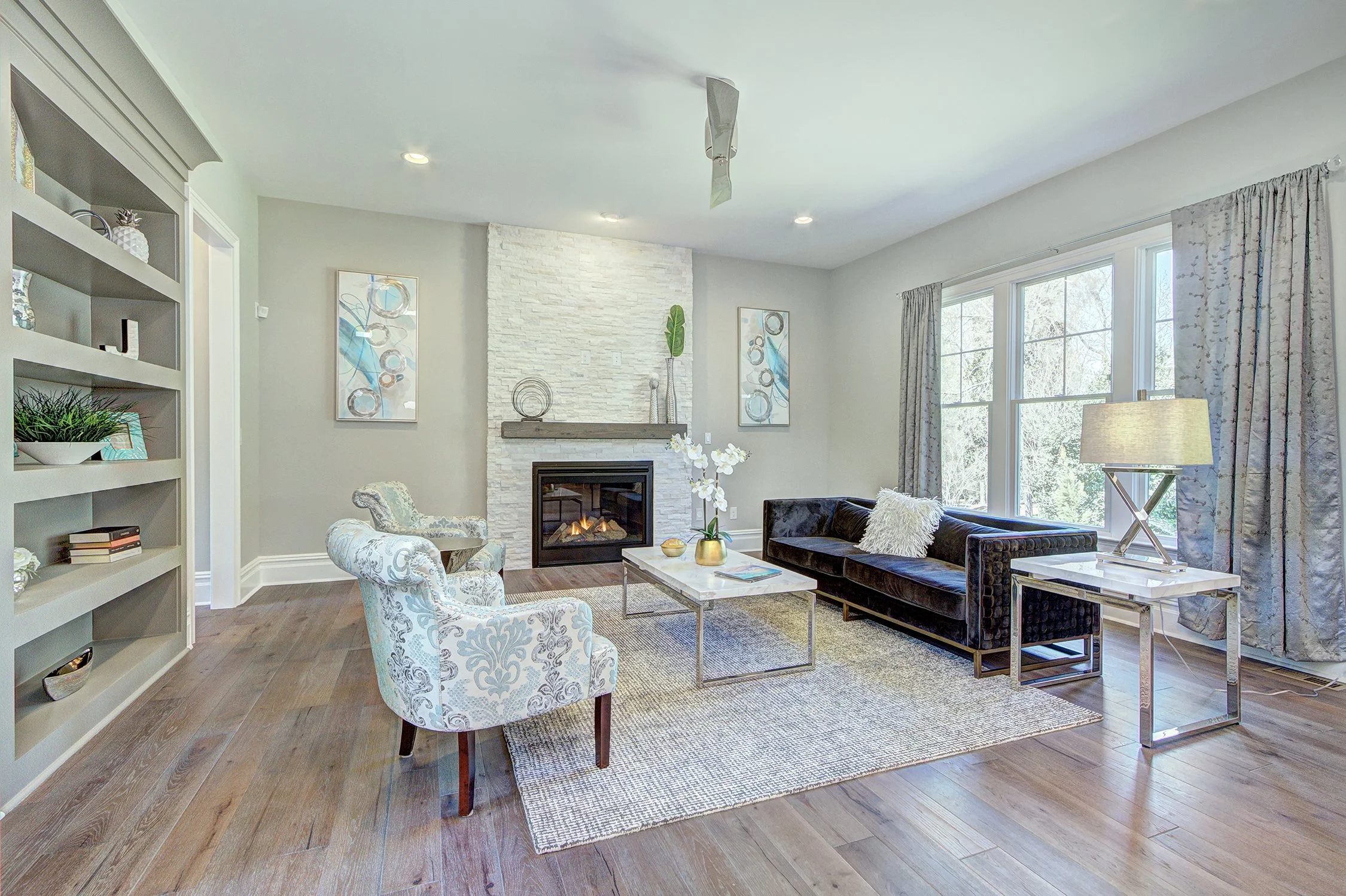 9438GreysonLivingB.jpg