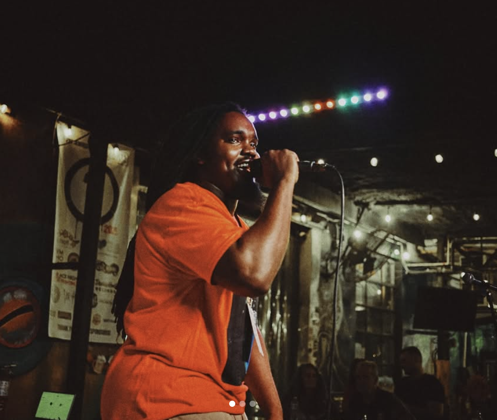 π§βπ§βπ§βπ§ Silent Open Mic: LIVE EVENT