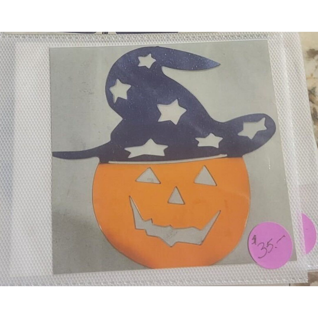 Pumpkin with Witches Hat.png