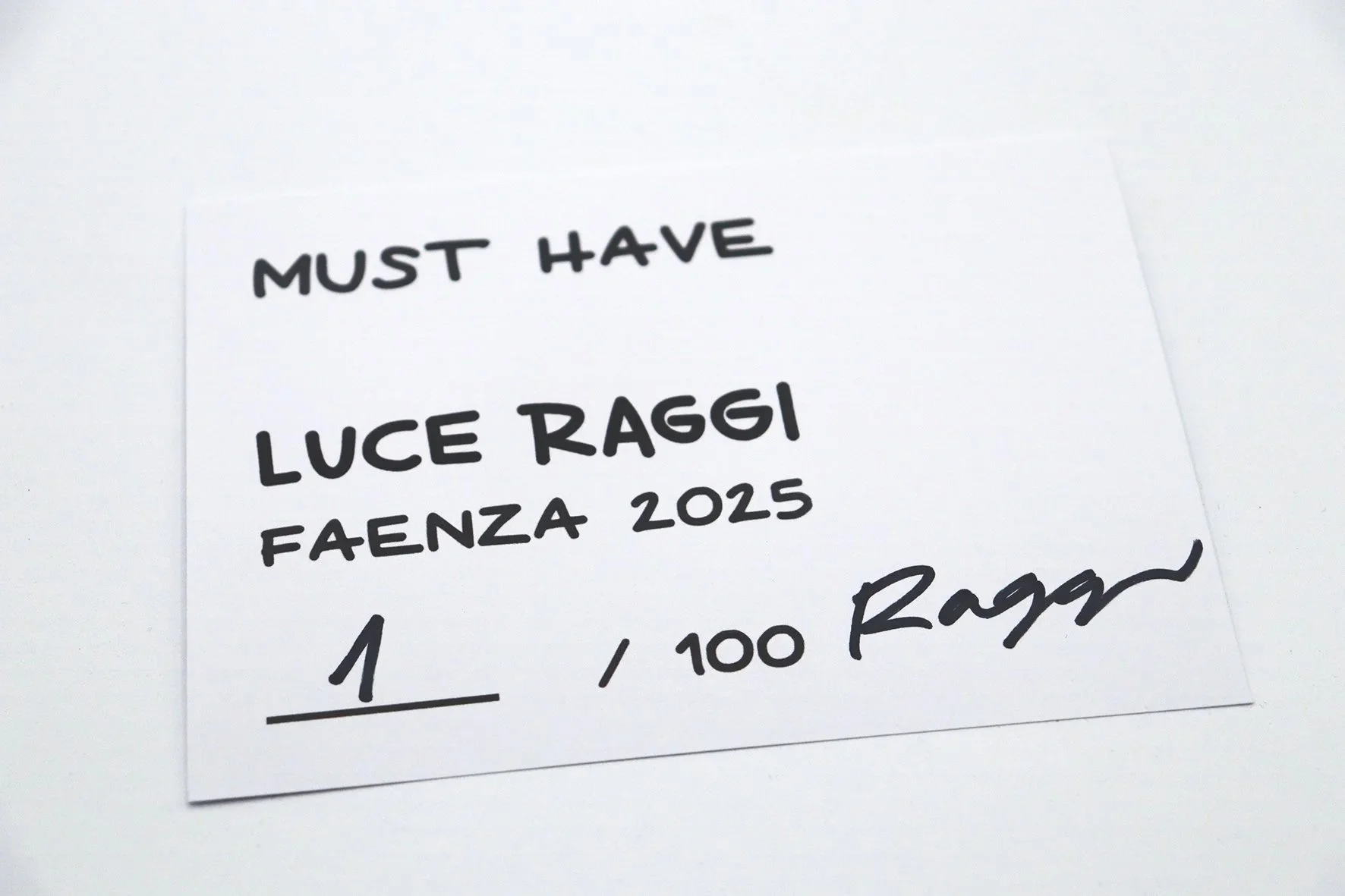 must+have+1+biglietto.jpg