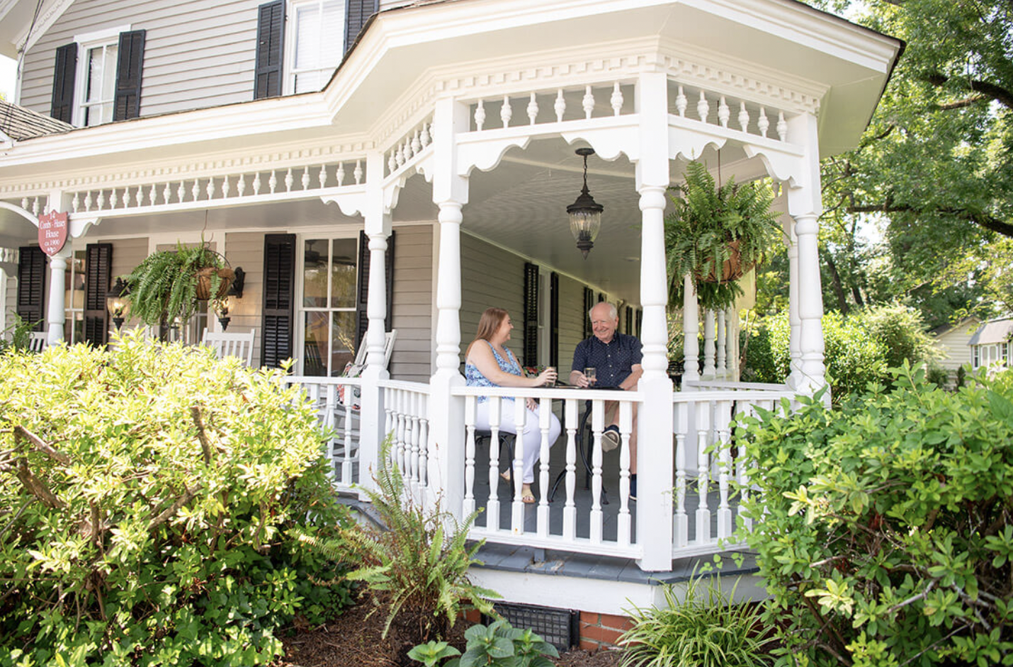 A Walking Guide to Columbia