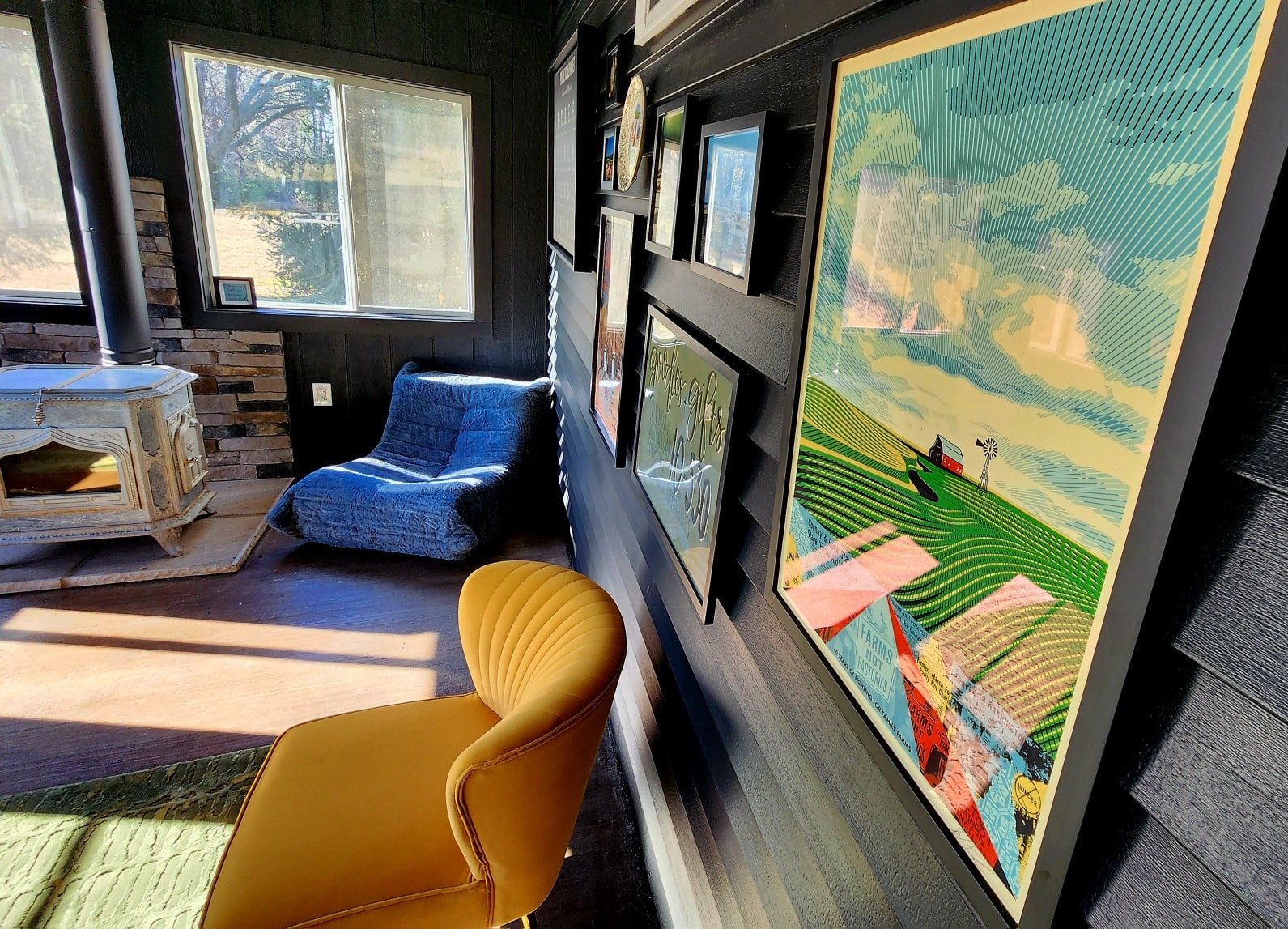 Artwork is going up today in the rec room.  Each piece adds a little more personality and charm to this space, helping us build the cozy, homey feeling we can&rsquo;t wait to share with our guests. 

Between the soft seating, sunny corners, and curat