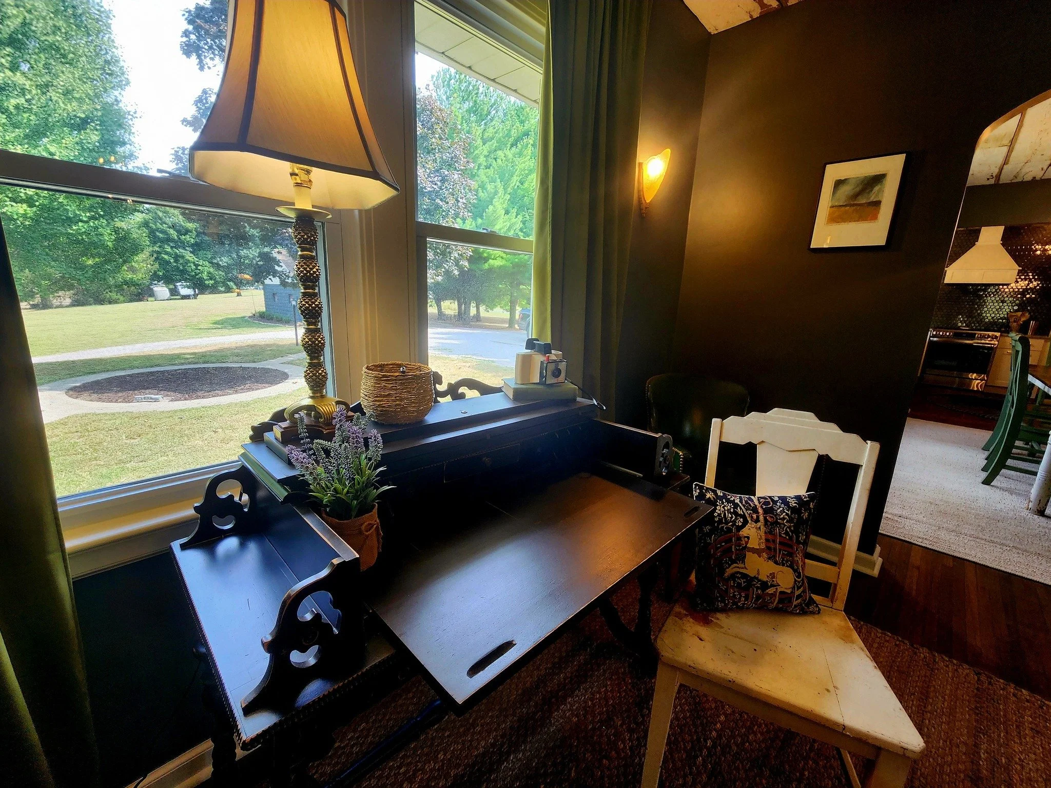 Midweek looks different than weekends.

The house feels quieter.
The light lingers a little longer in the bedroom.
A folded quilt waits at the end of the bed.

Not every stay is about celebration.
Sometimes it&rsquo;s simply about having a steady pla