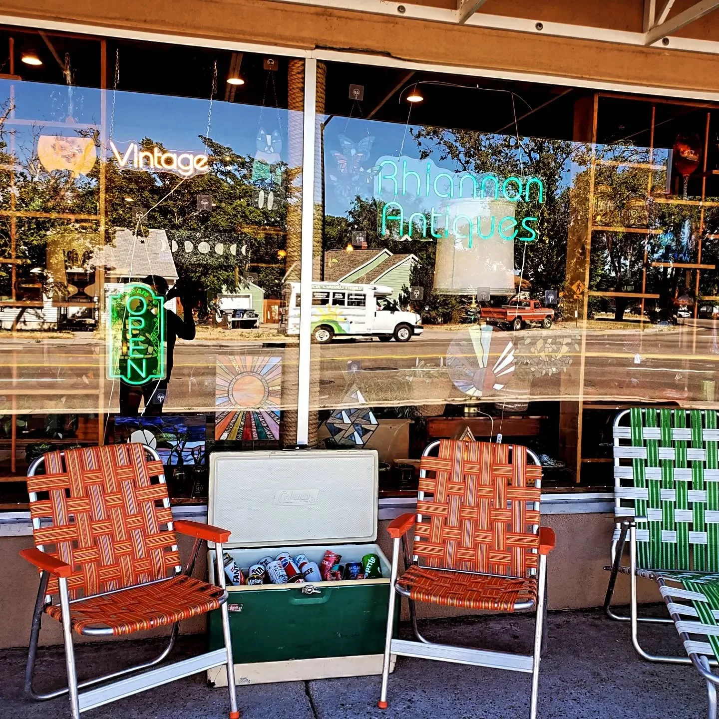 Summertime 🌞 
Rhiannon Antiques 
1526 S Vista Ave Boise 
Open Wed-Sat 10-5pm 
Sun 10-4pm