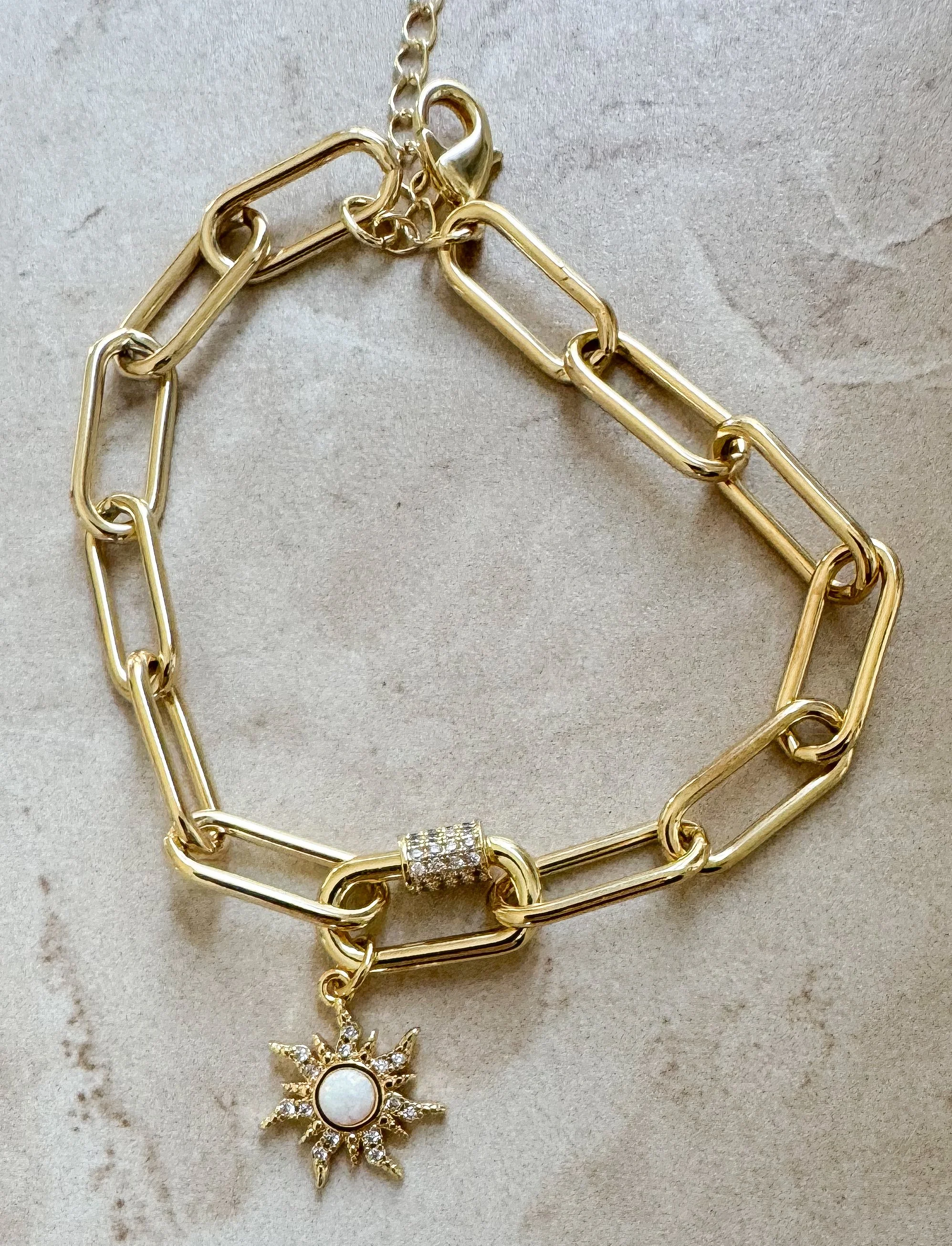 The Solara Link Bracelet w. Opal Sun Charm