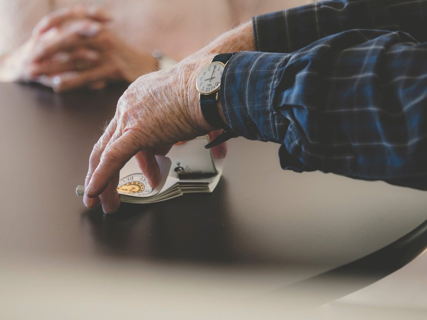 J&rsquo;ai eu la chance d&rsquo;aller photographier les r&eacute;sidents du Belv&eacute;d&egrave;re du Lac cet automne. 💙 Et sinc&egrave;rement, quelle belle ambiance, &agrave; la fois chaleureuse et accueillante. J&rsquo;y ai vu des r&eacute;sident