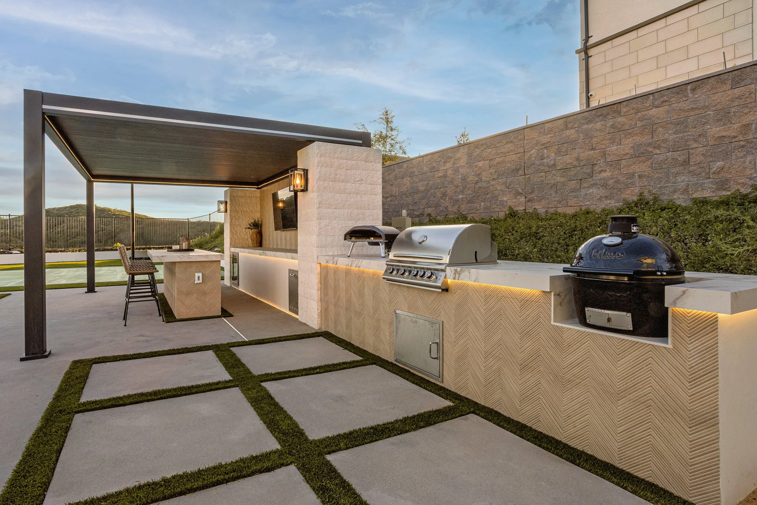 silverado-canyon-outdoor-kitchen-grill-station-pizza-oven-kamado-smoker-herringbone-tile-covered-patio.jpg
