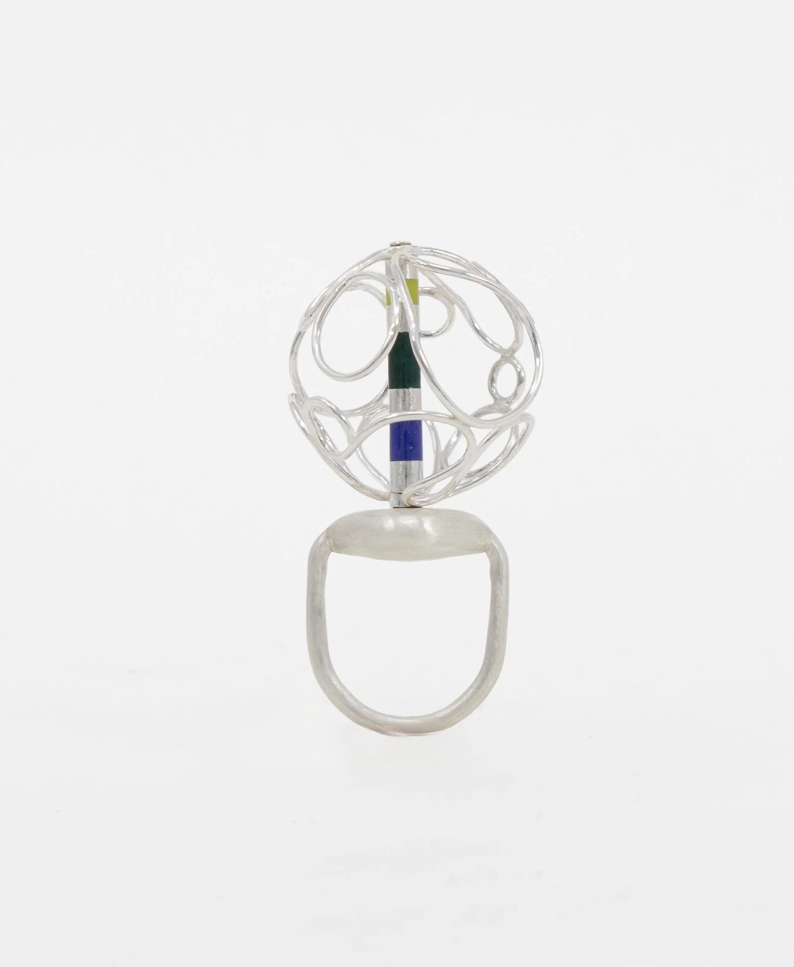 Supernaturalis (Ring), 2026, sterling silver, enamel