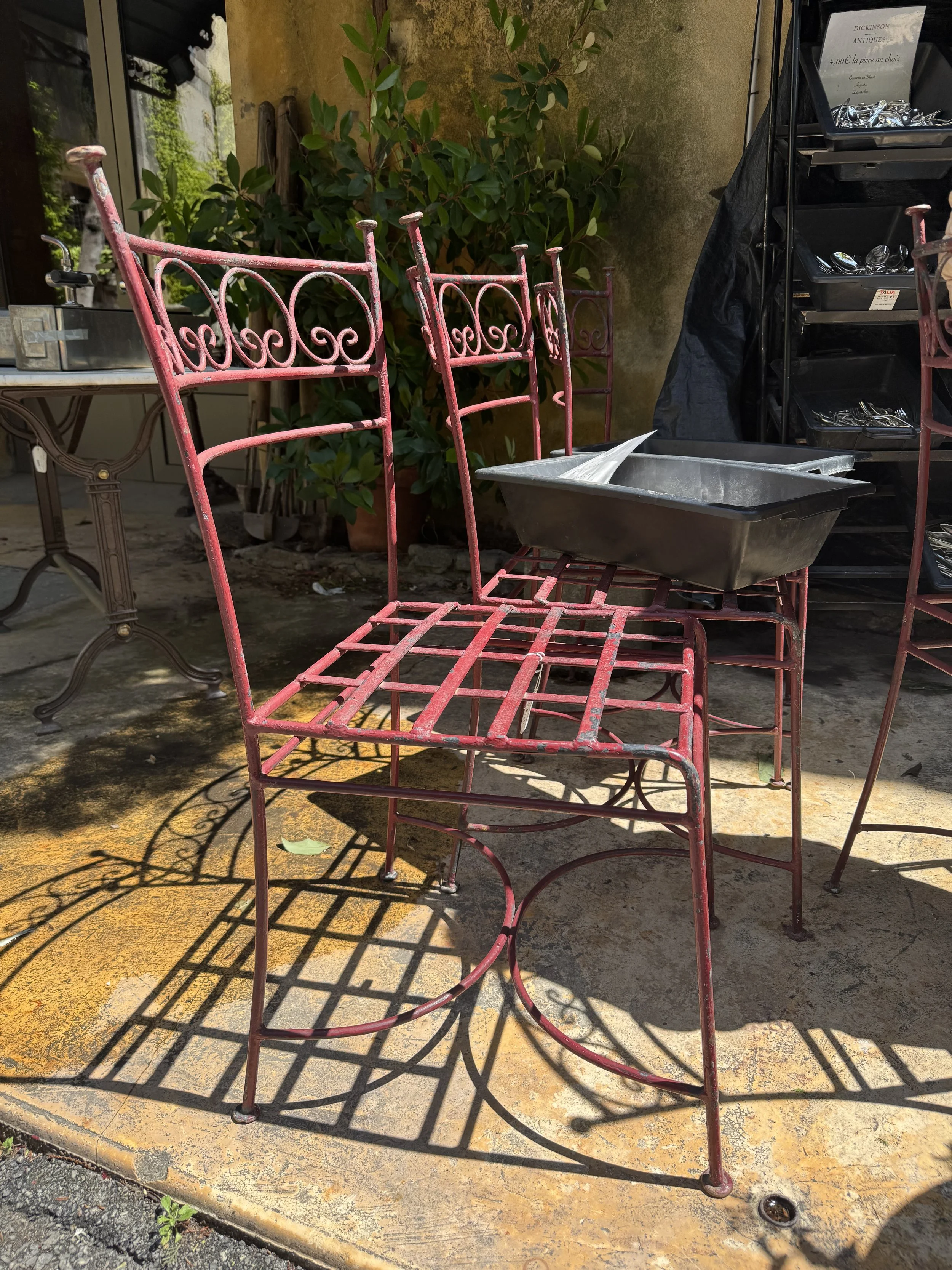 Sedia Francese d'Epoca in Ferro Battuto – Rosso Patinato