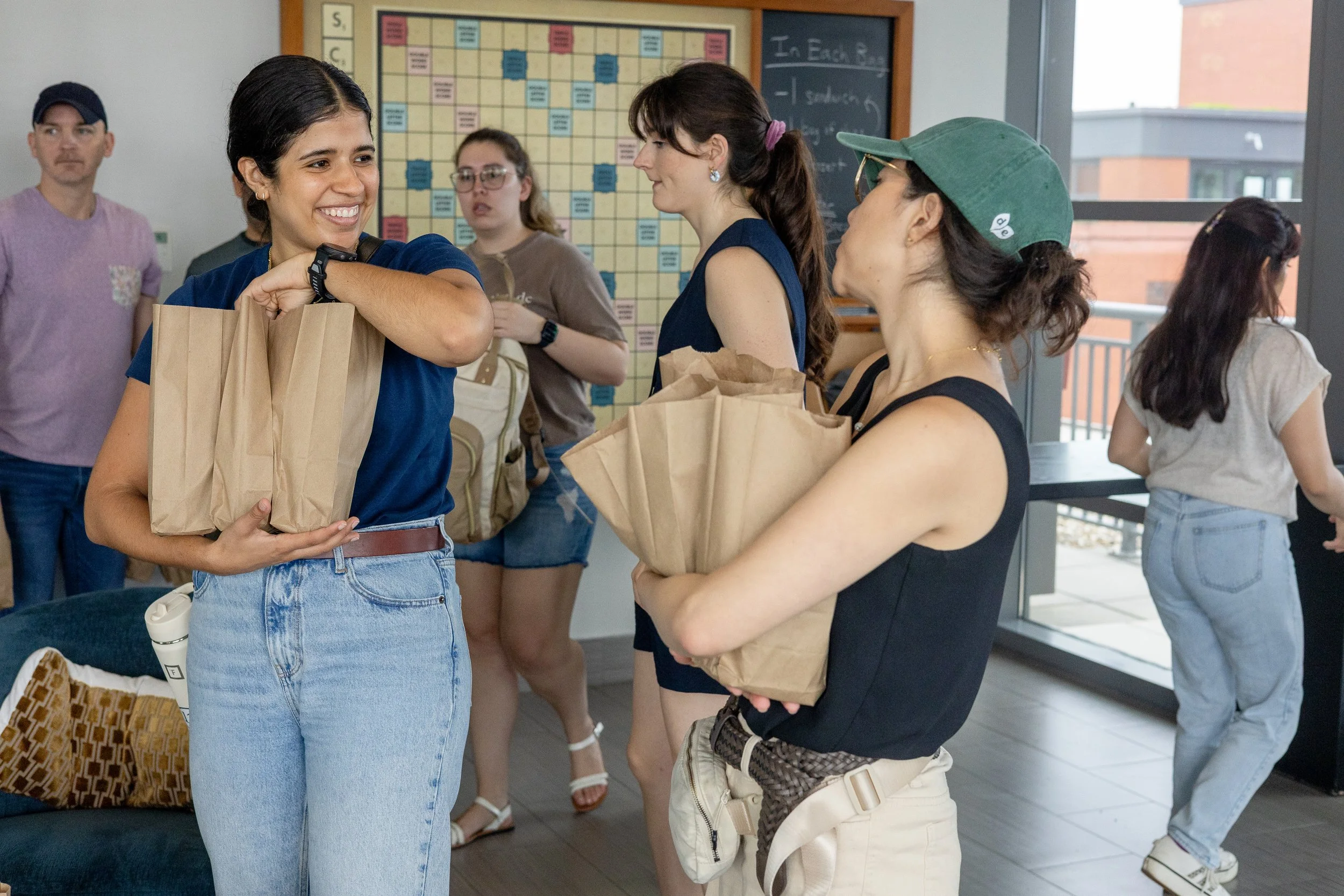 Pack Outreach Lunches