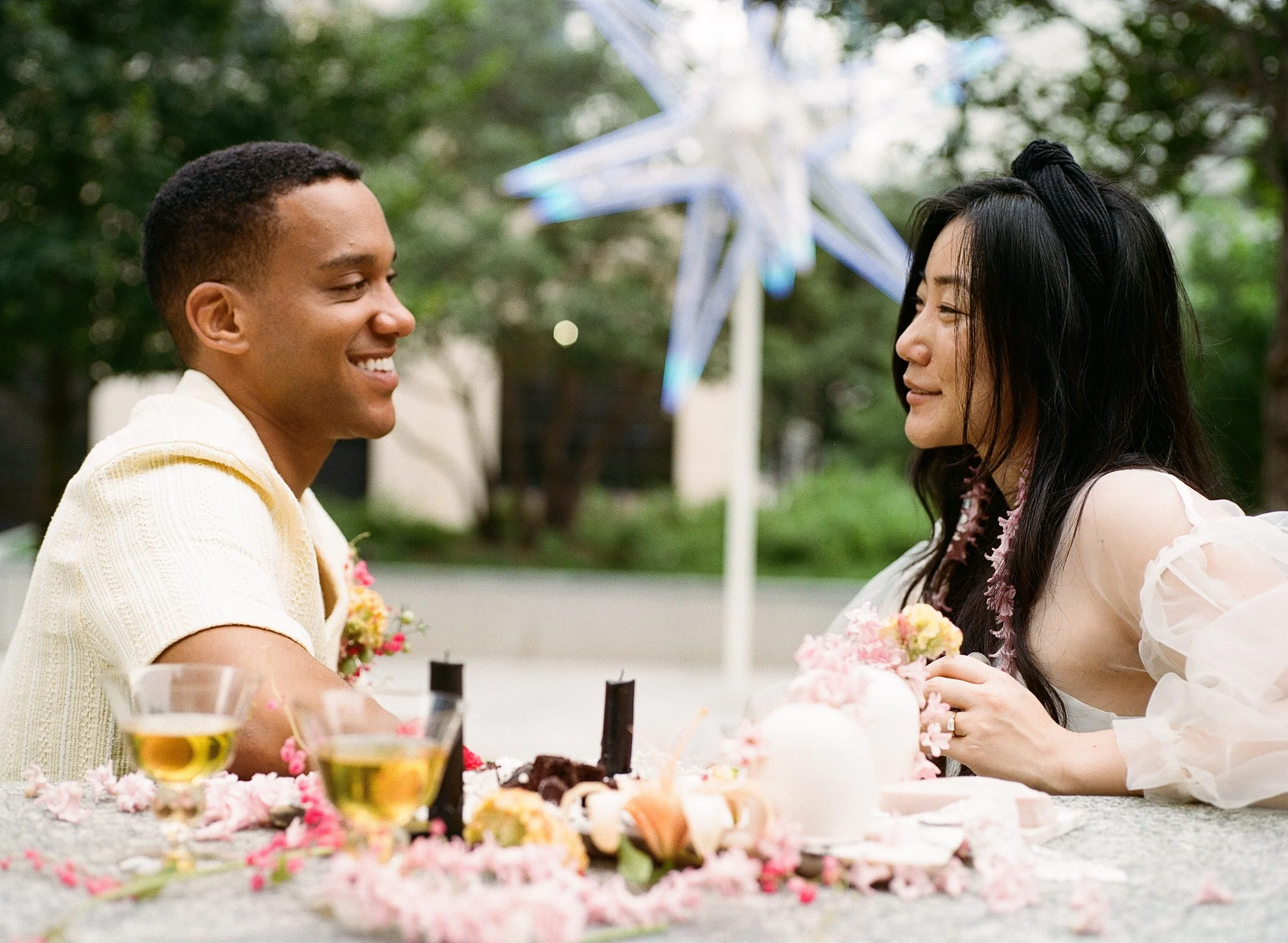 Newly weds eat cake after ATX Courthouse elopement downtown Austin