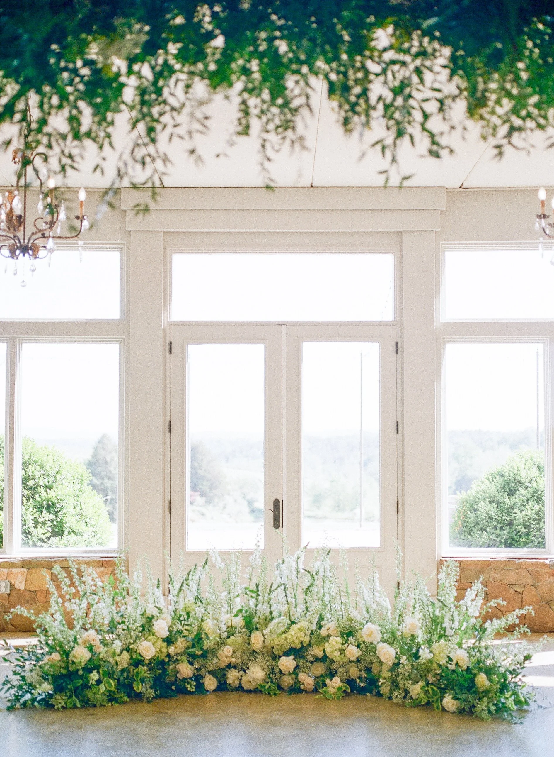 Lush Green and White at Stone Tower Winery