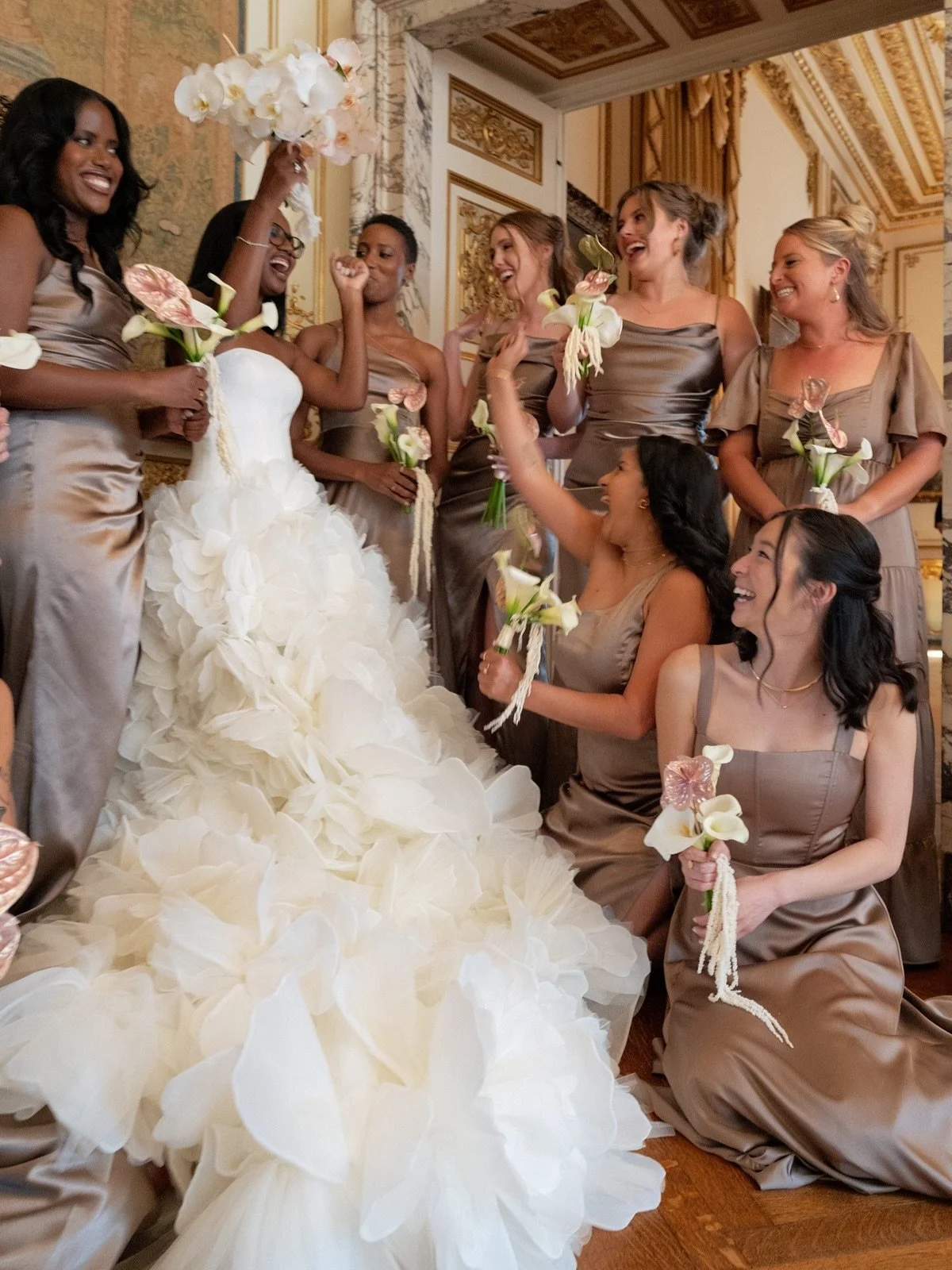 When the fashion and architecture understand the assignment...

You match the energy with florals that shape the space. The result: textures that softened it, silhouettes that felt sculptural, and styling that gave each moment its own presence.

Wedd